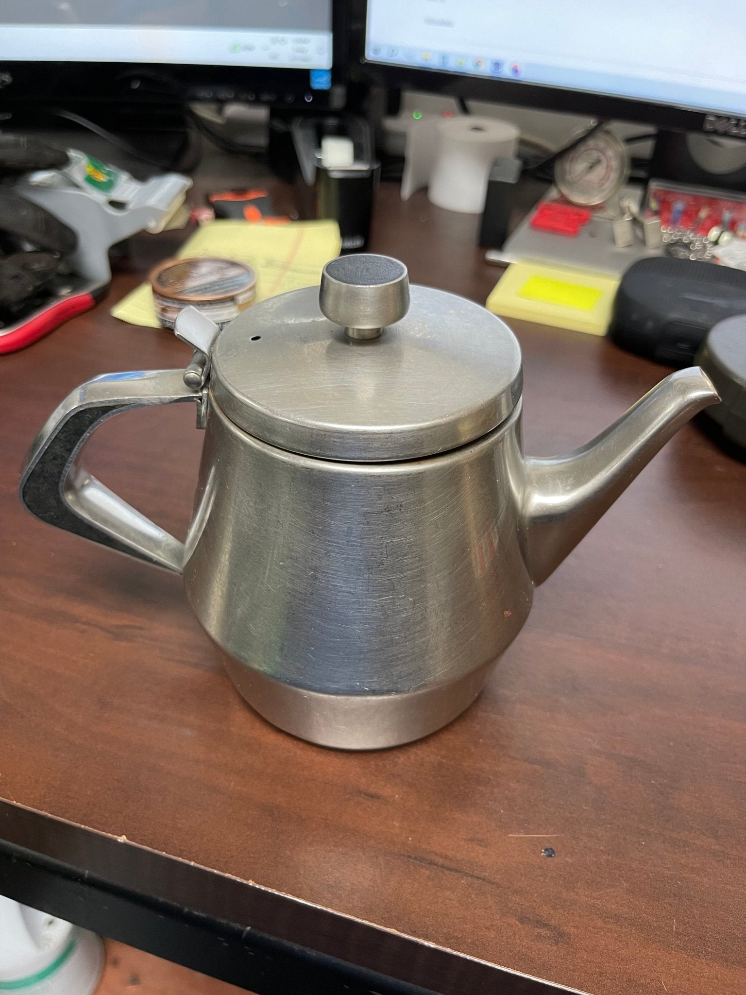 Used Stainless Steel Brushed finish 28oz. Gooseneck Teapot - Falcon Restaurant Supply - 1