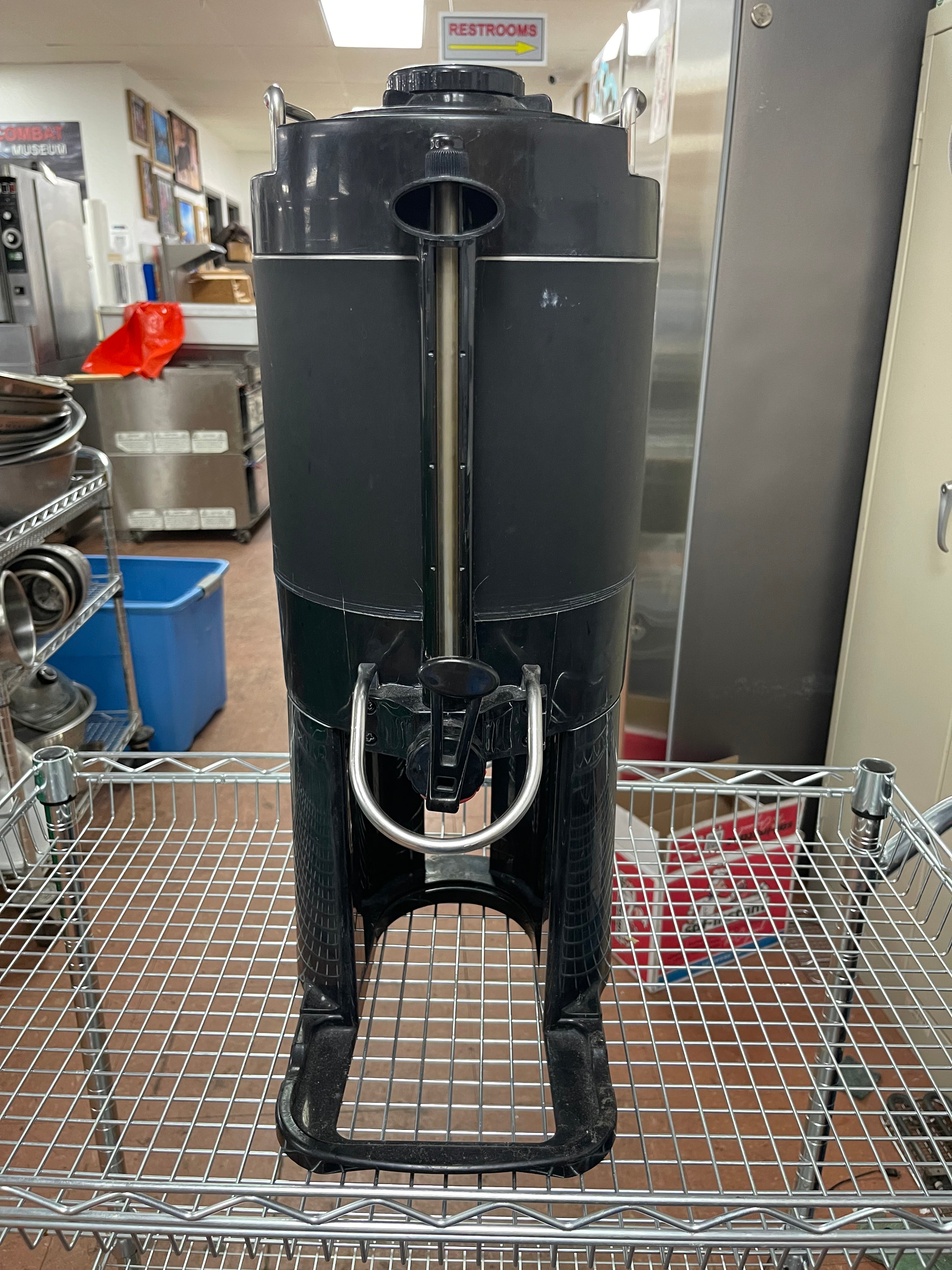 Used Bunn 1.5 Gallon Thermofresh Coffee Server Dispenser Black 39550.0001