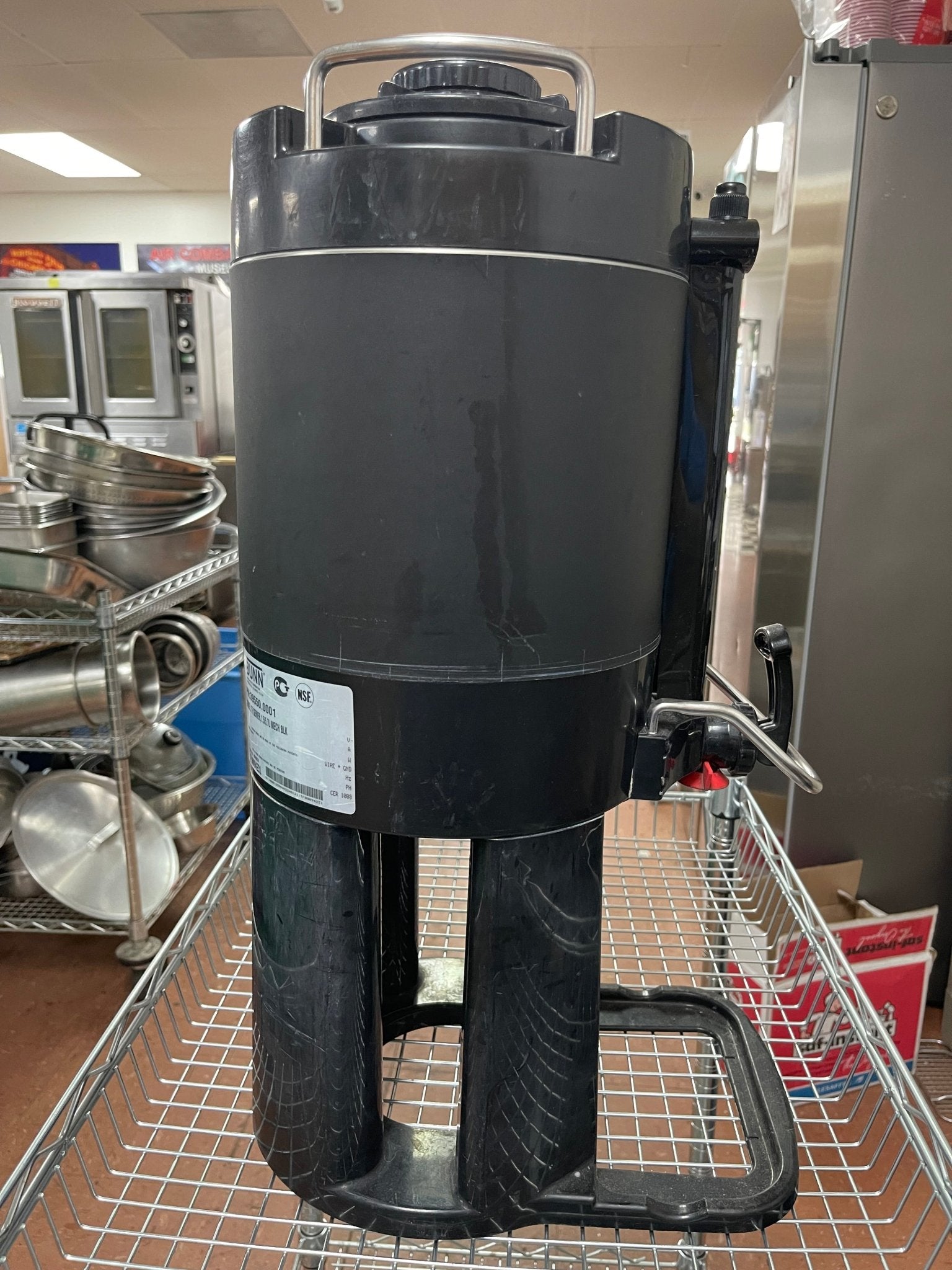 Used Bunn 1.5 Gallon Thermofresh Coffee Server Dispenser Black 39550.0001
