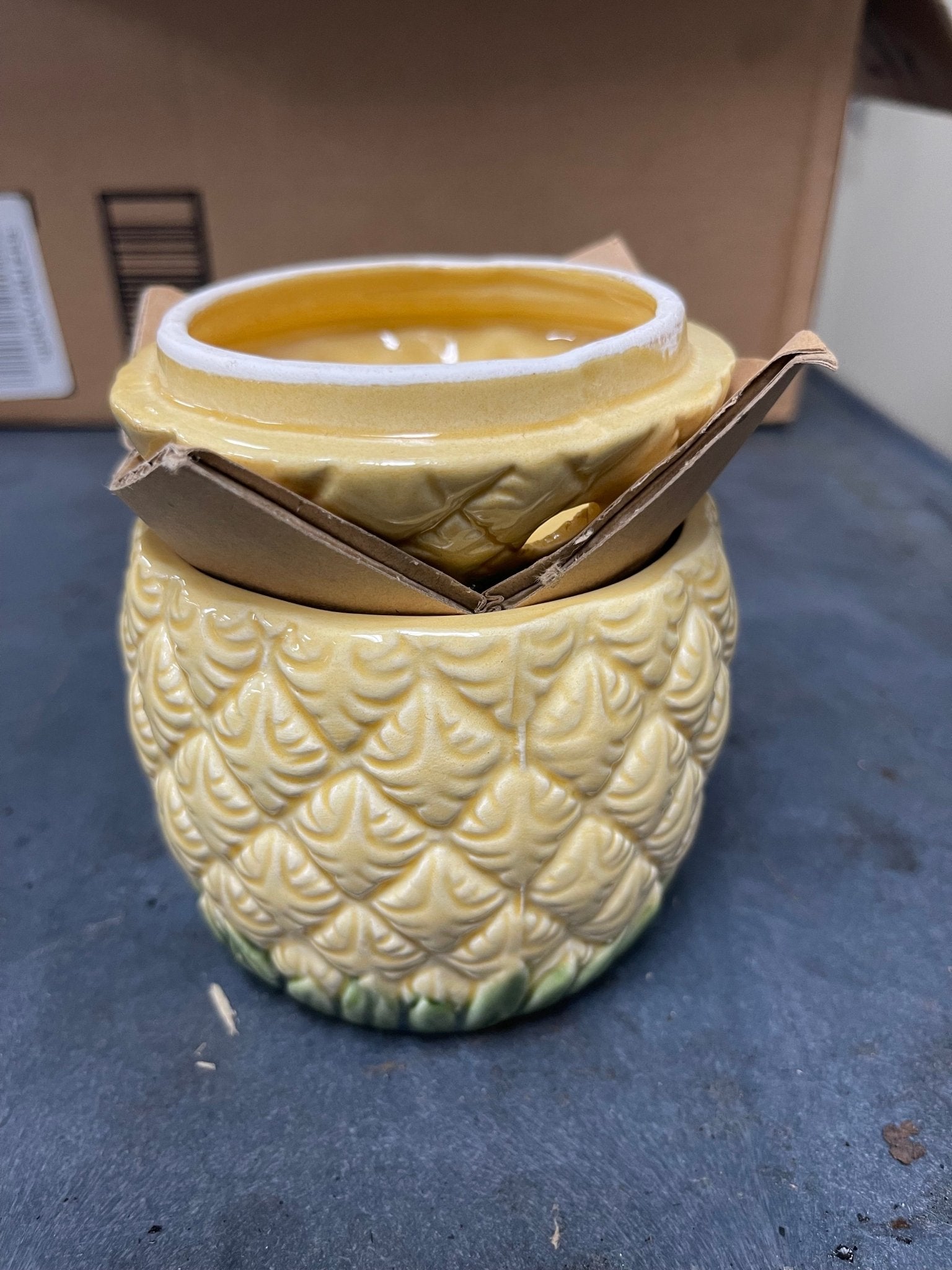 New Orchids of Hawaii R - 15 Pineapple Tiki Drink Mug - Falcon Restaurant Supply - 2