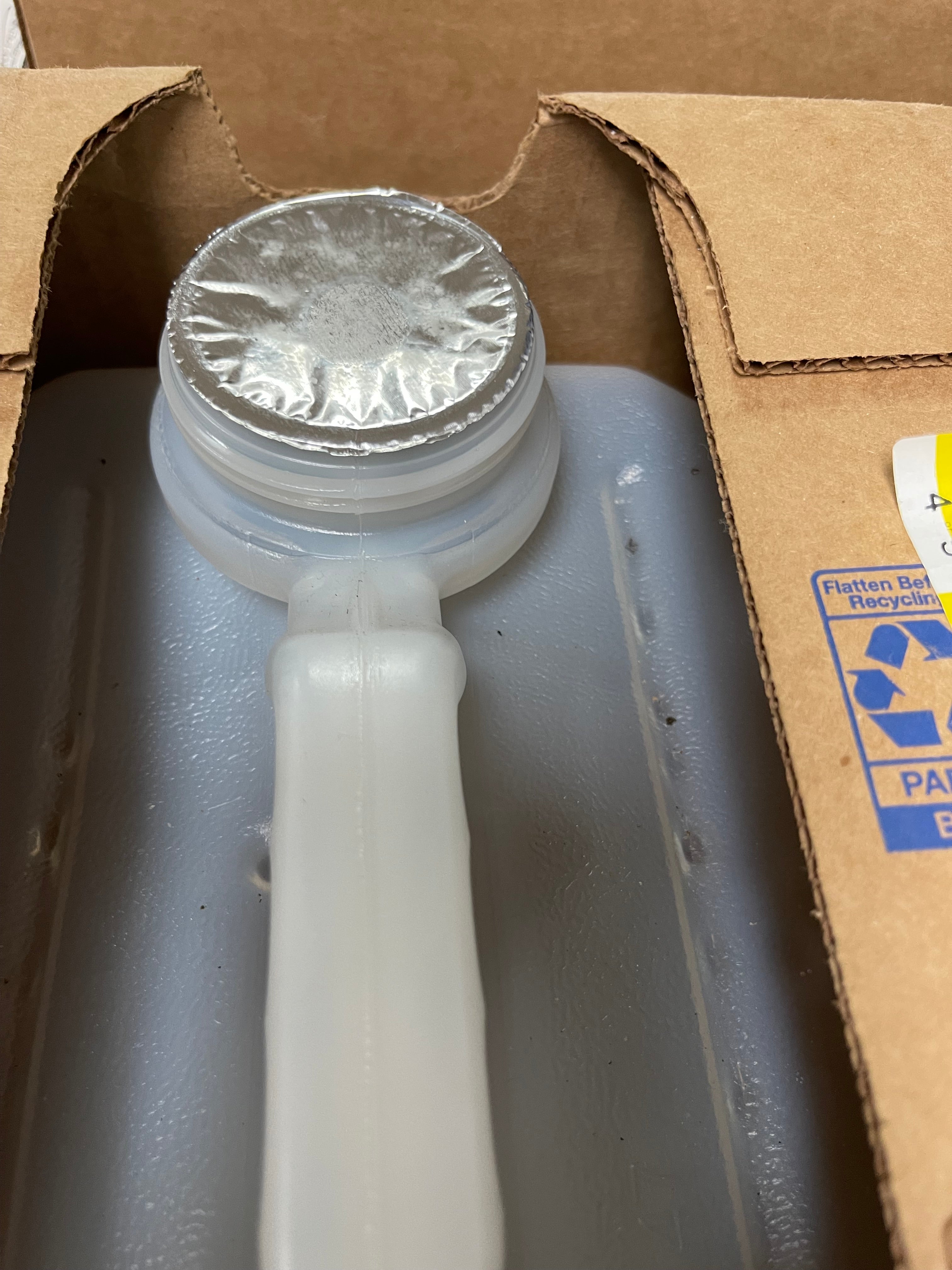 New Sysco Reliance Clear Liquid Soybean Frying Oil 35lb - JS