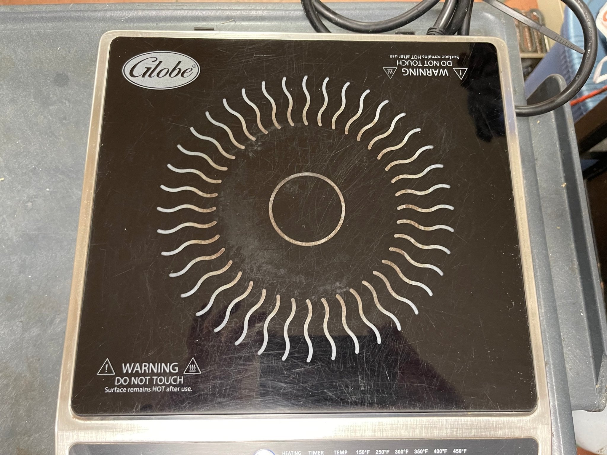 Used Globe IR1800 Ceramic Countertop Induction Range 120V 1800W - JS - Falcon Restaurant Supply - 3