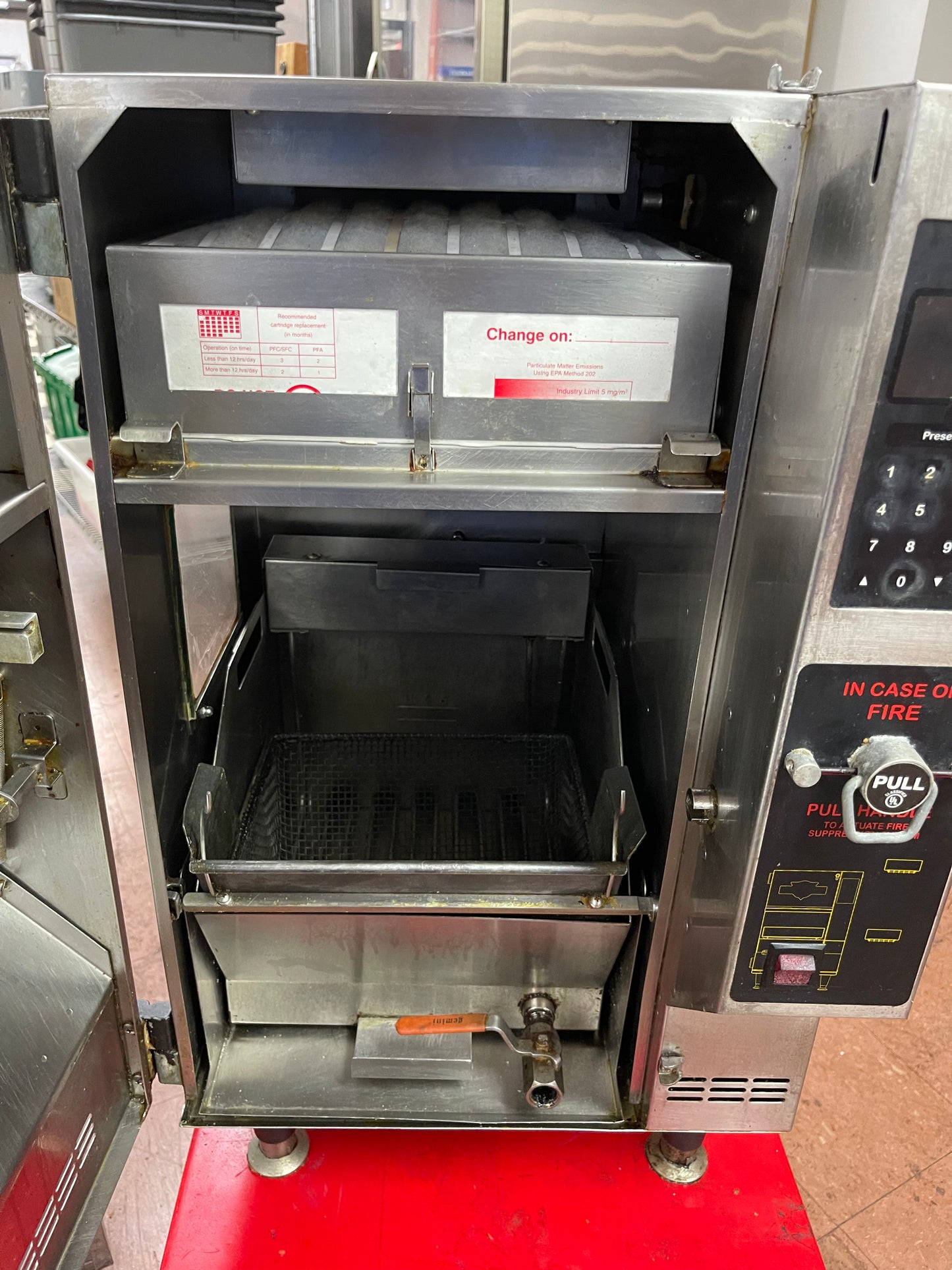 Used Perfect Fry 240V Electric fully automatic ventless countertop fryer - Shir