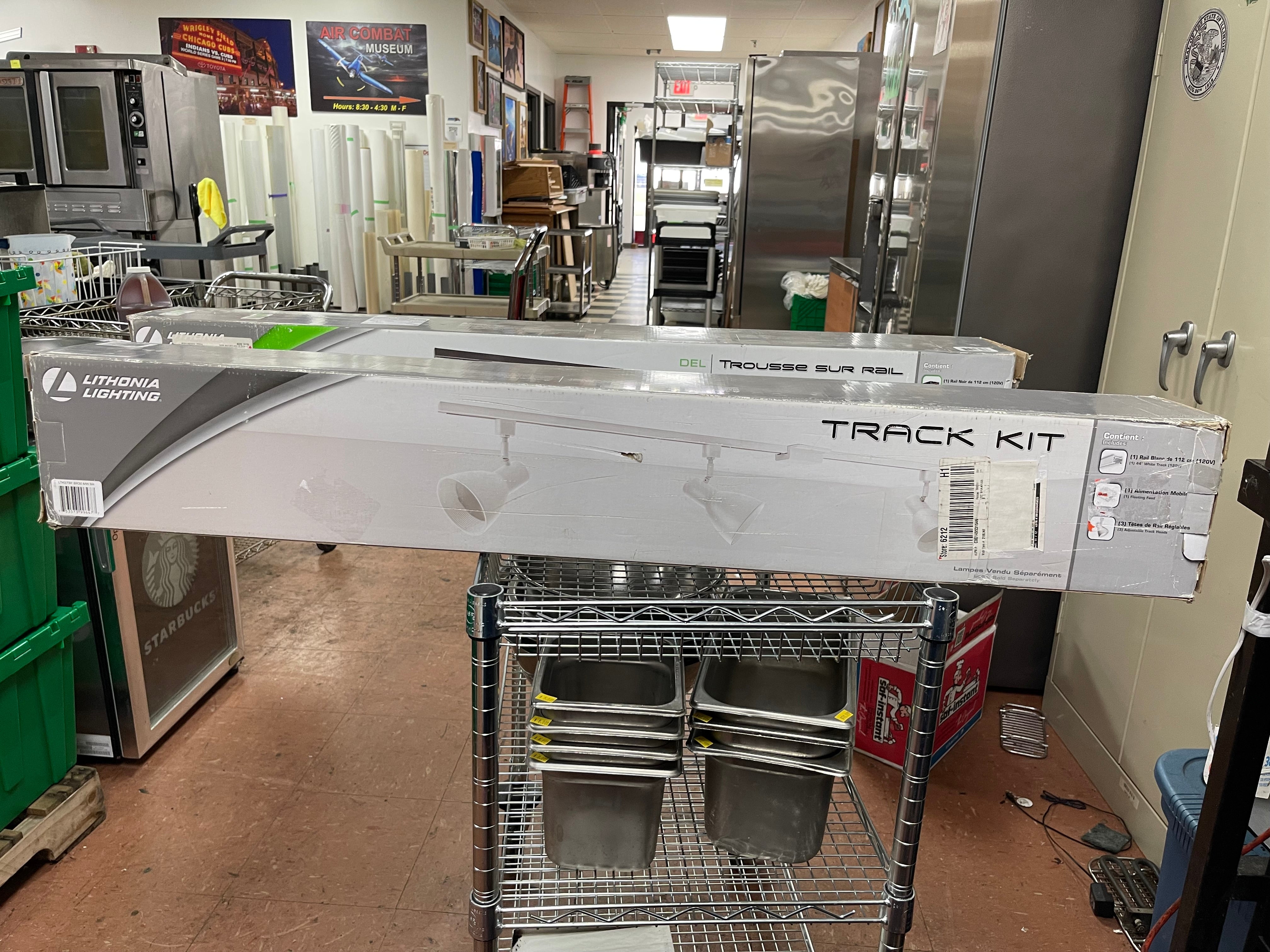 New Lithonia Lighting Series Track Kit 44" 3-Light Matte White LED Linear Track Lighting Kit