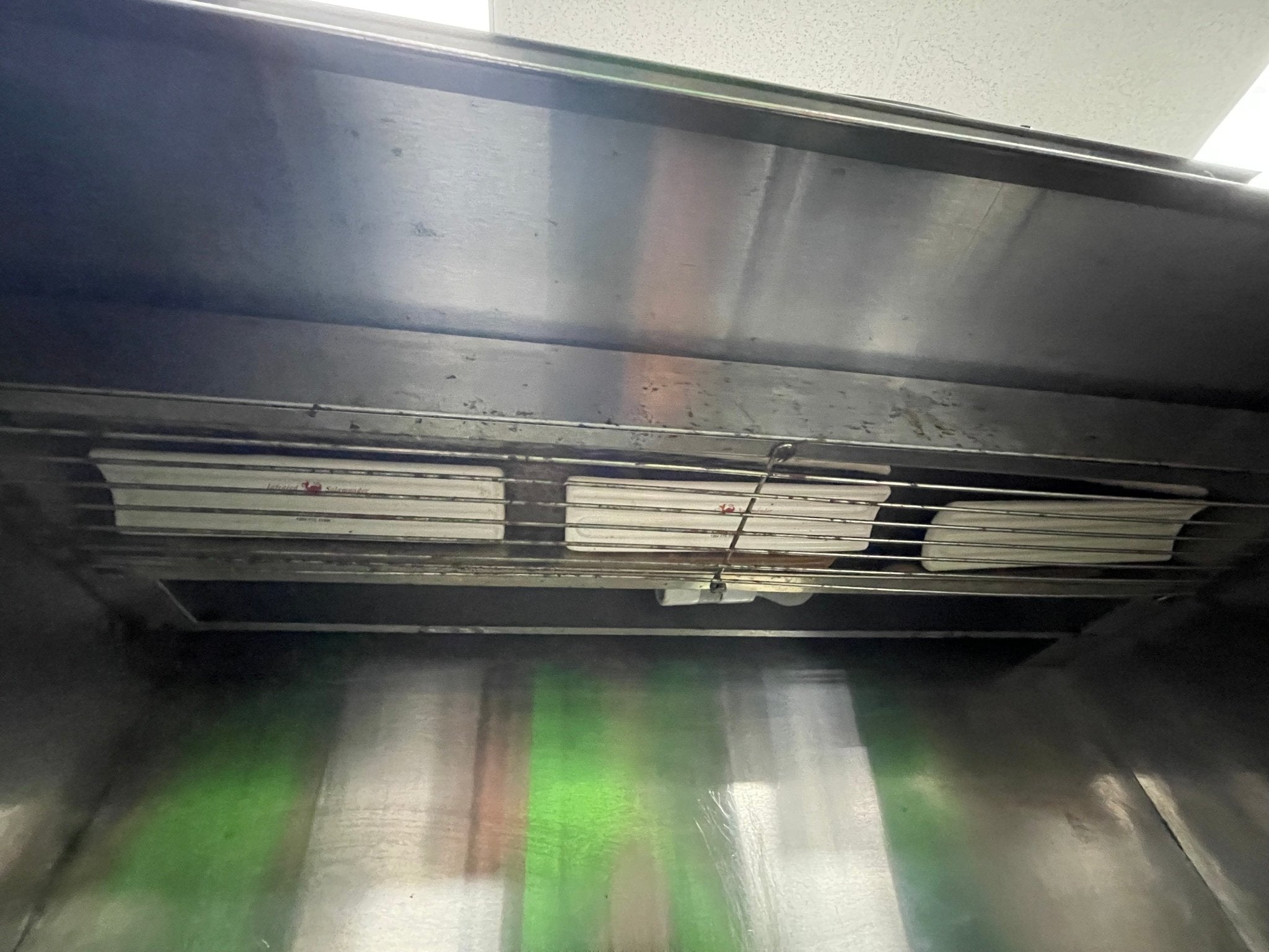 Standex APW Wyott CHFS - 33H19 Stainless Steel Countertop Fry Warming/Dump Station 120V - Falcon Restaurant Supply - 3