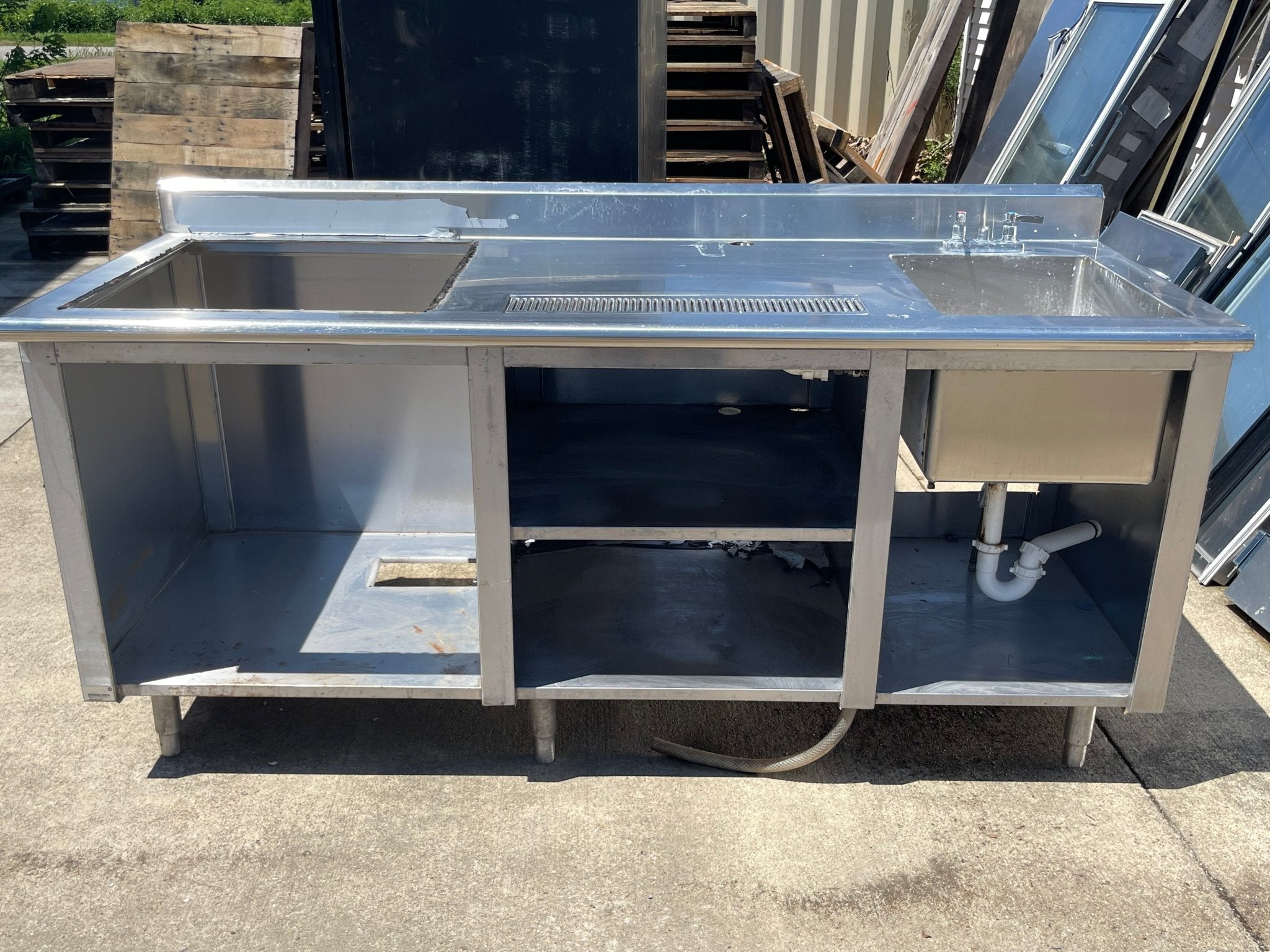 Used 79"x 30" Stainless Steel Beverage Drink Station with Sink and Drip Tray Drain - SS1 - Falcon Restaurant Supply - 1