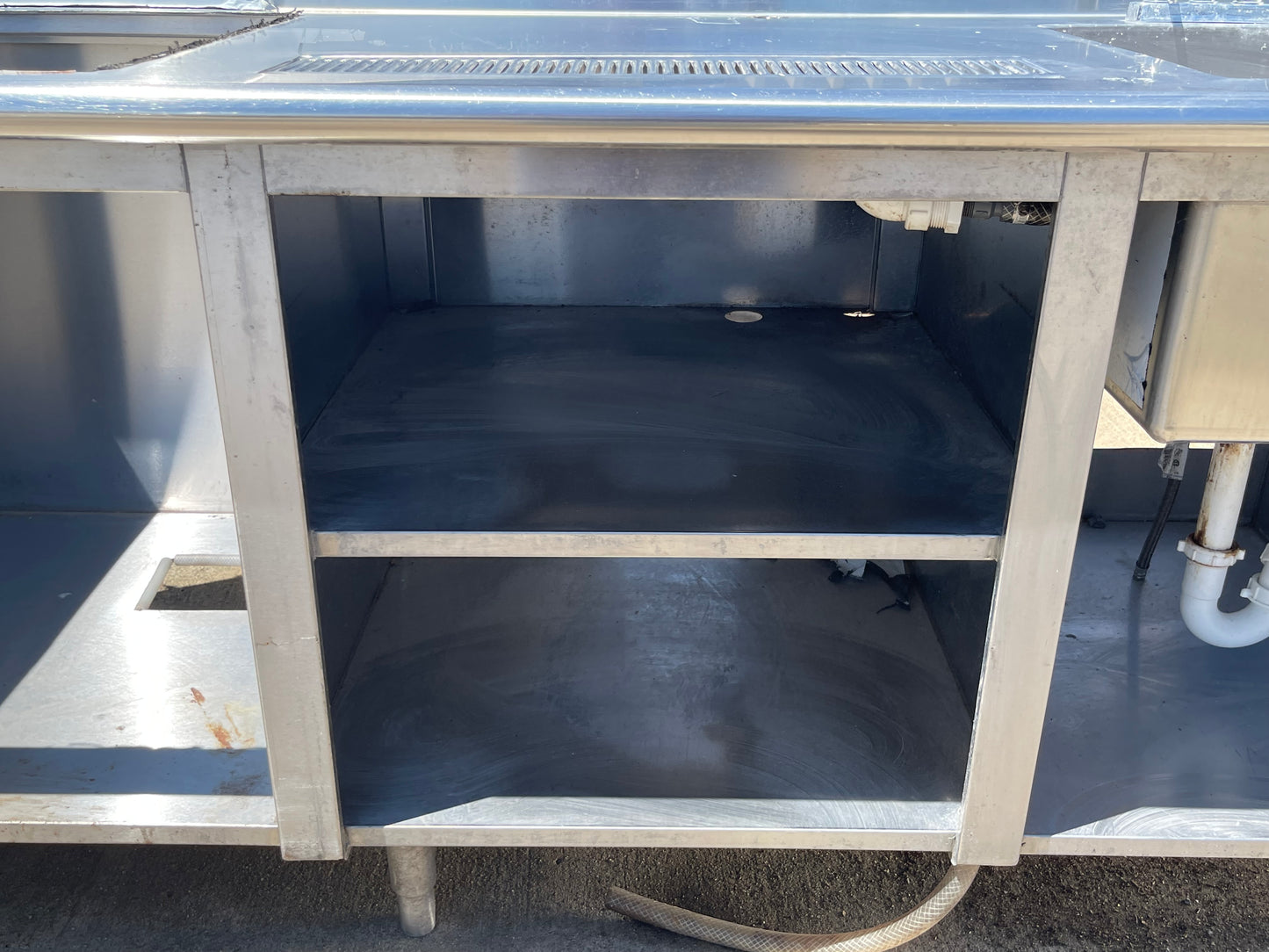 Used 79"x 30" Stainless Steel Beverage Drink Station with Sink and Drip Tray Drain - SS1