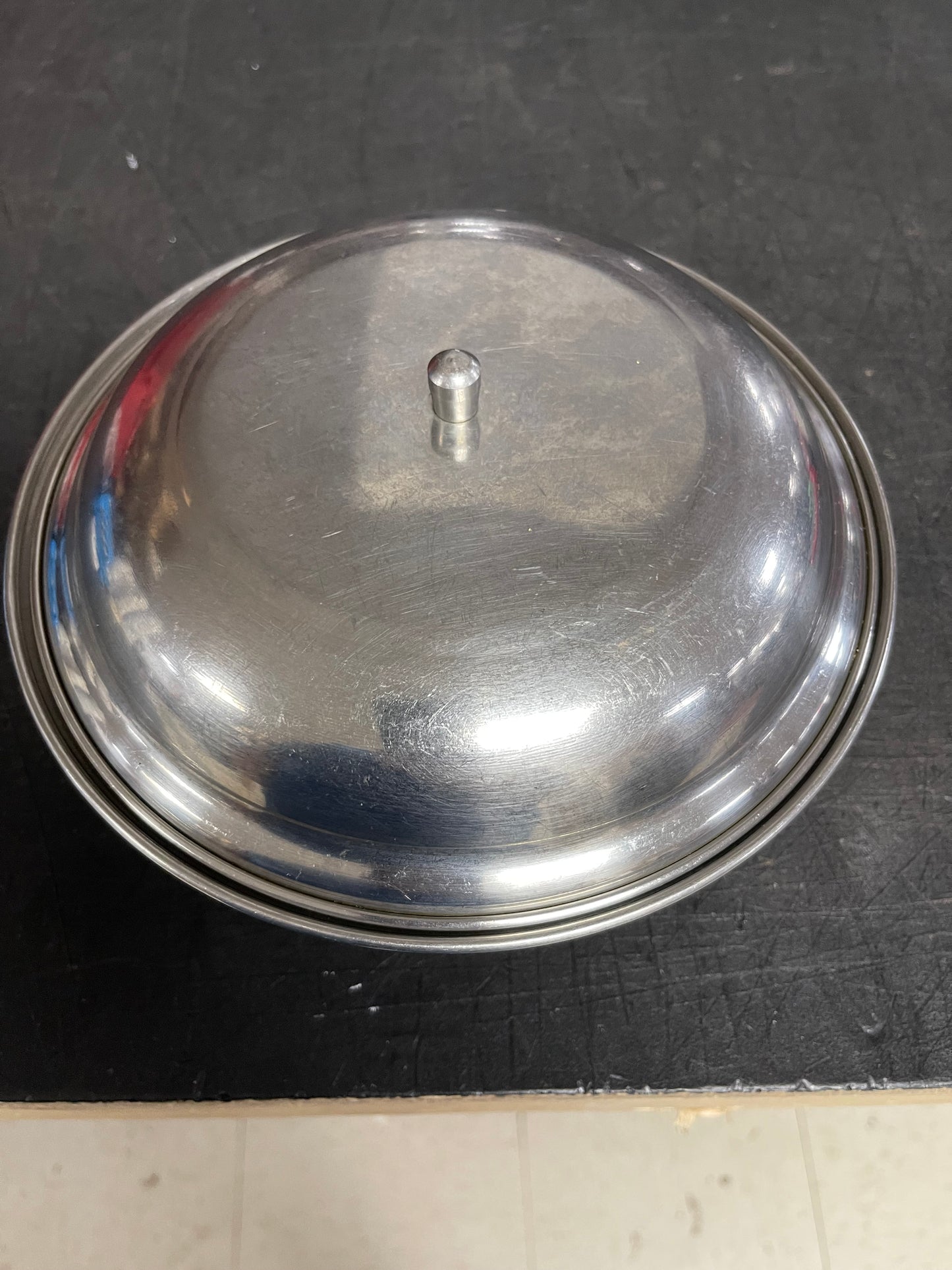 Used Stainless Steel Vollrath 8.5" Compote Serving  Dish with 8" Dome Lid