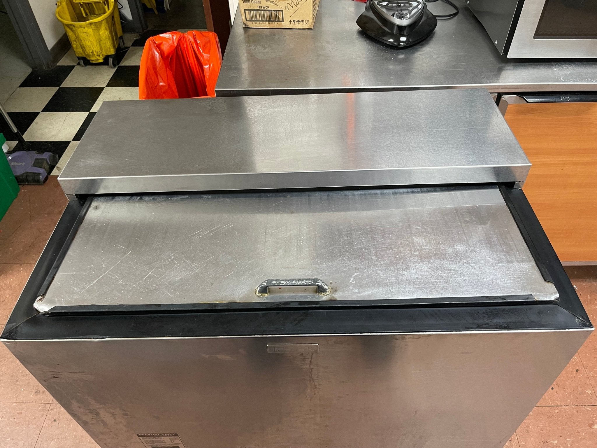 Used Perlick FR36 Bar Glass Chiller Froster w/ 142 Mug Capacity, Stainless - Falcon Restaurant Supply - 4