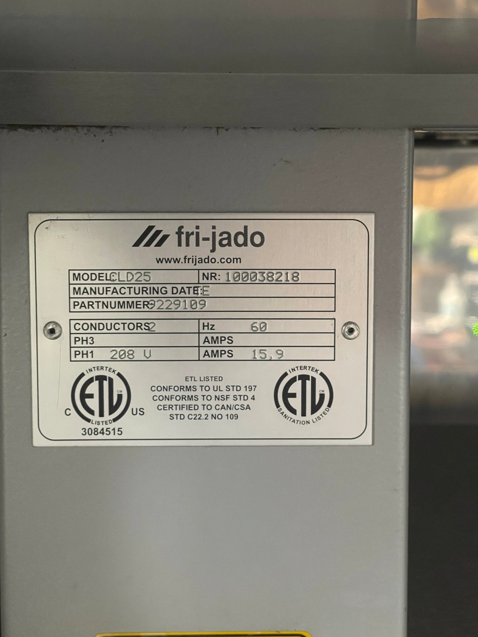 Used Fri Jado CLD25 Heated Grab & Go Air Curtain Merchandiser Display Warmer 220V - Falcon Restaurant Supply - 9