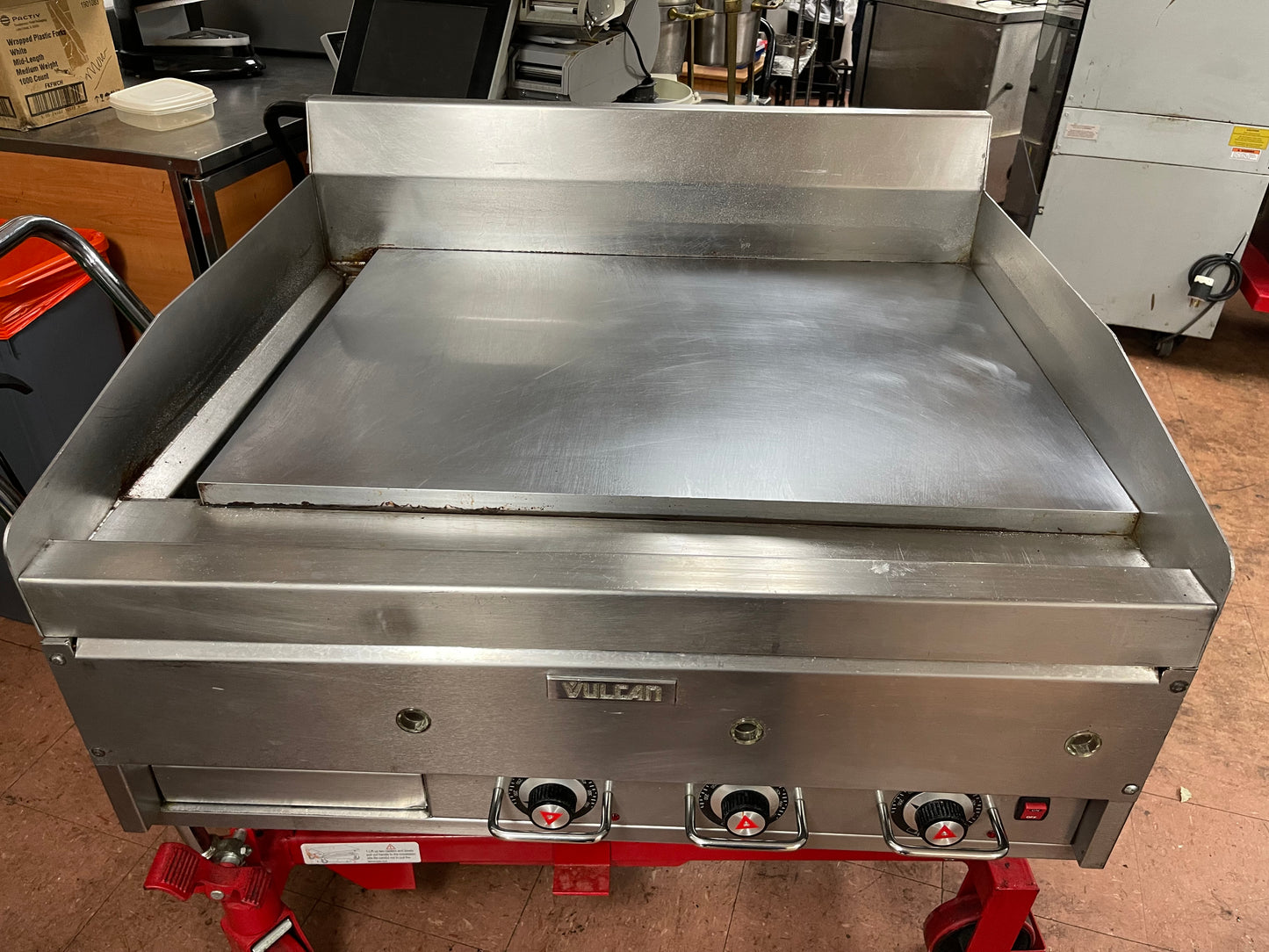 Used Vulcan VIG36-R301 Thermostatic Natural Gas 36" Flat Top Griddle with 1" Chrome Plate