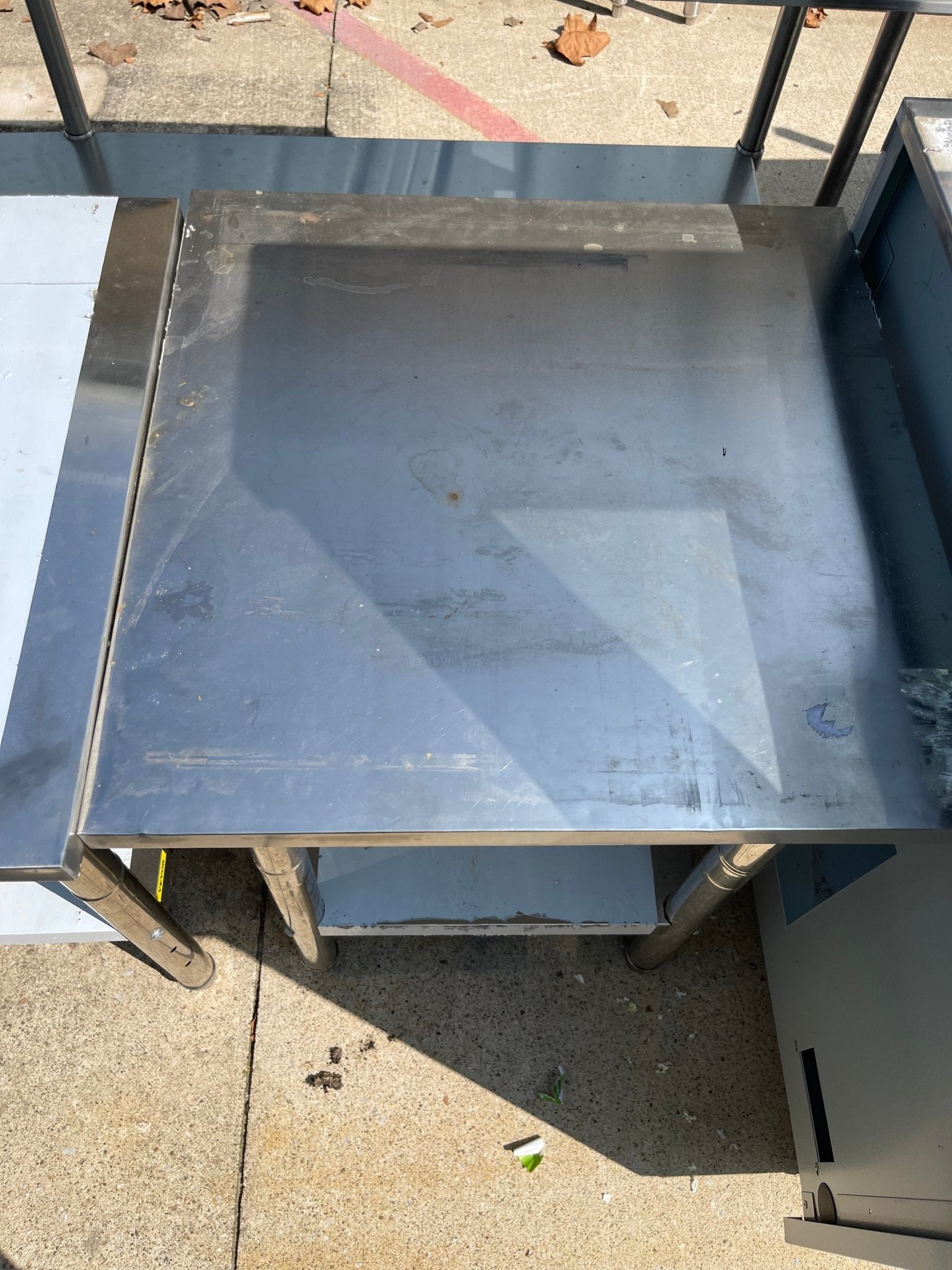 Used 23.5" Stainless Steel Table - SS62 - Falcon Restaurant Supply - 3