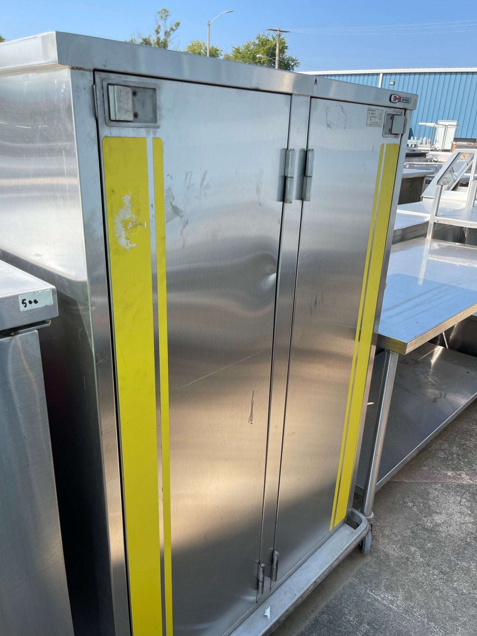 Used Carter Hoffmann Stainless Steel 2 Door Banquet Cart - SS117 - Falcon Restaurant Supply - 1