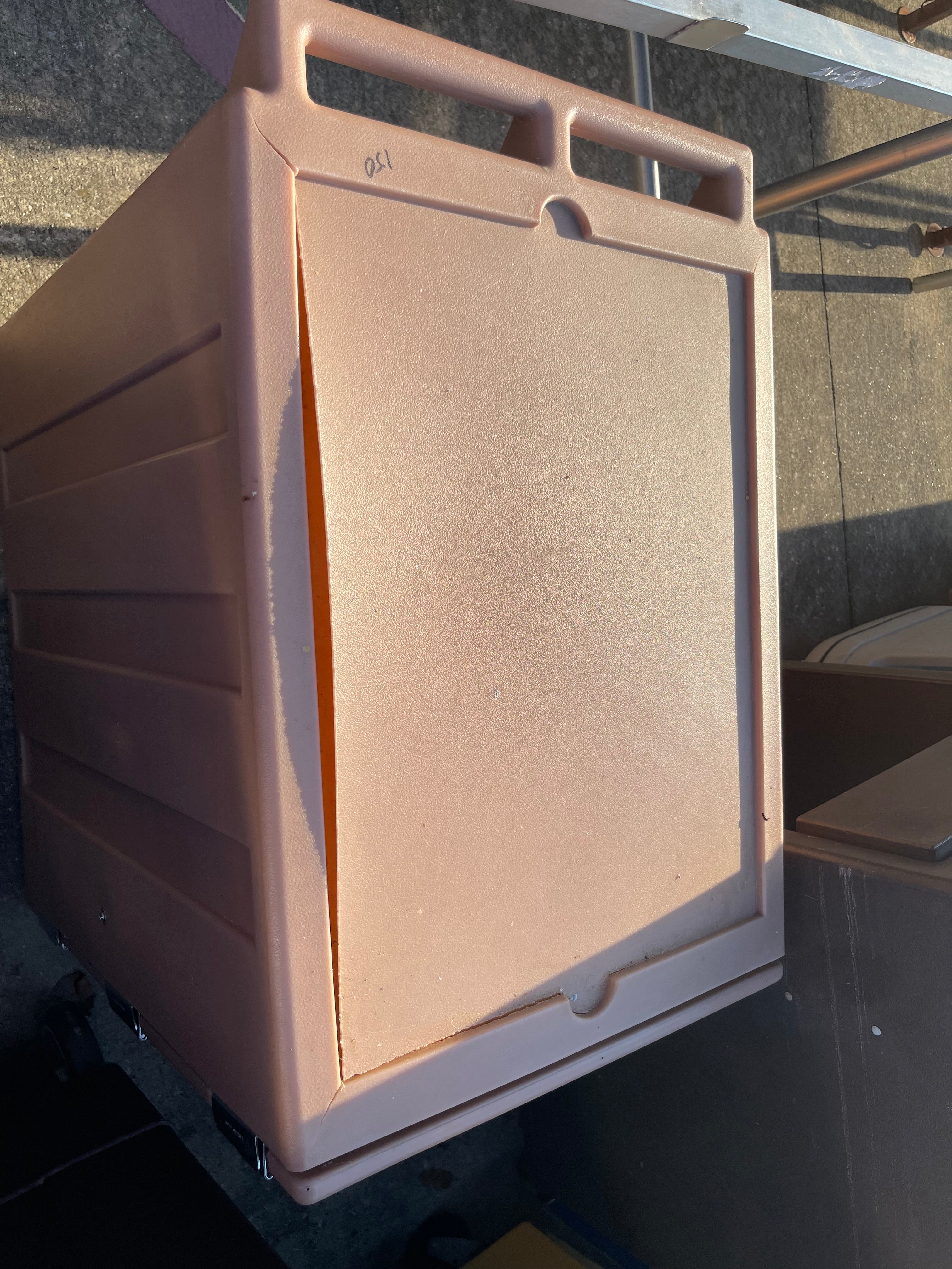 Used Cambro Insulated Sheet Pan Holding Cabinet - SS138