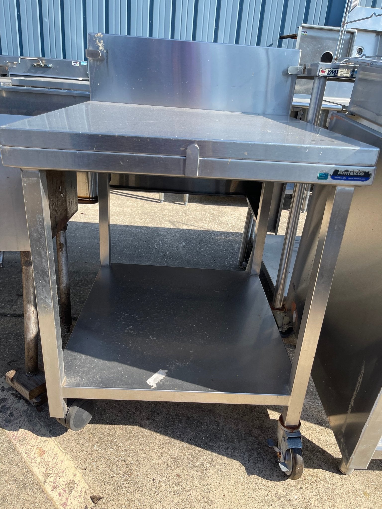 Used 28" Amtekco Stainless Steel Table with Lift Up Top - SS145 - Falcon Restaurant Supply - 2