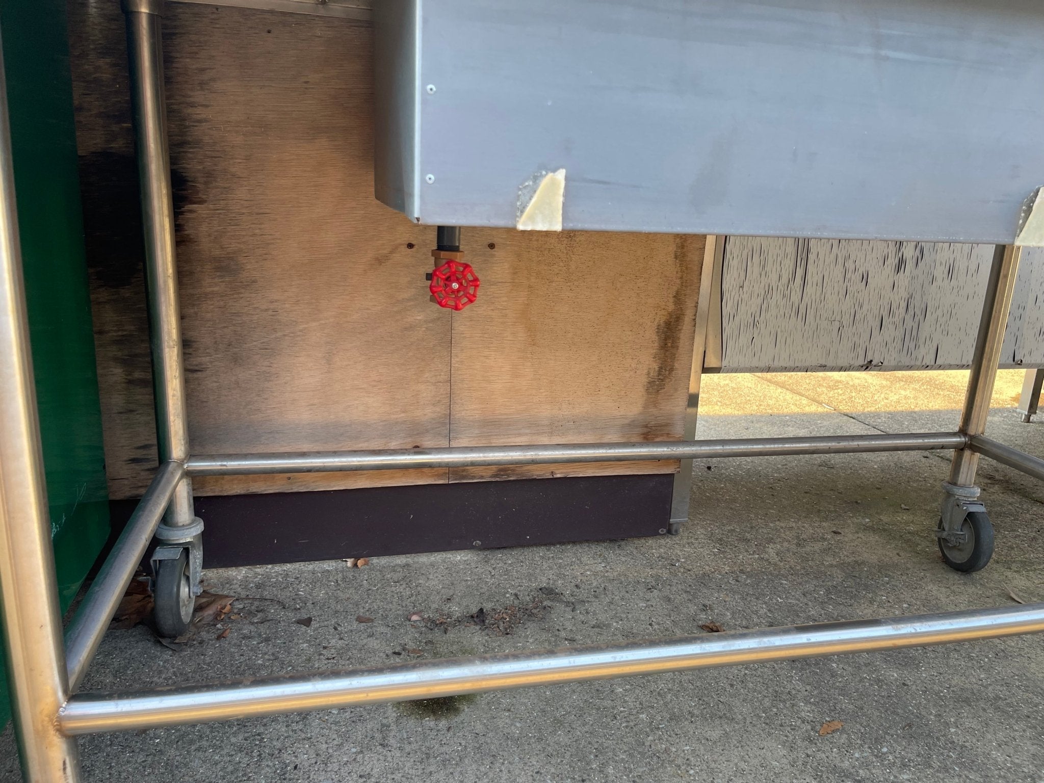 Used 60" Stainless Steel 3 compartment Ice Down Bar Table - SS161 - Falcon Restaurant Supply - 3