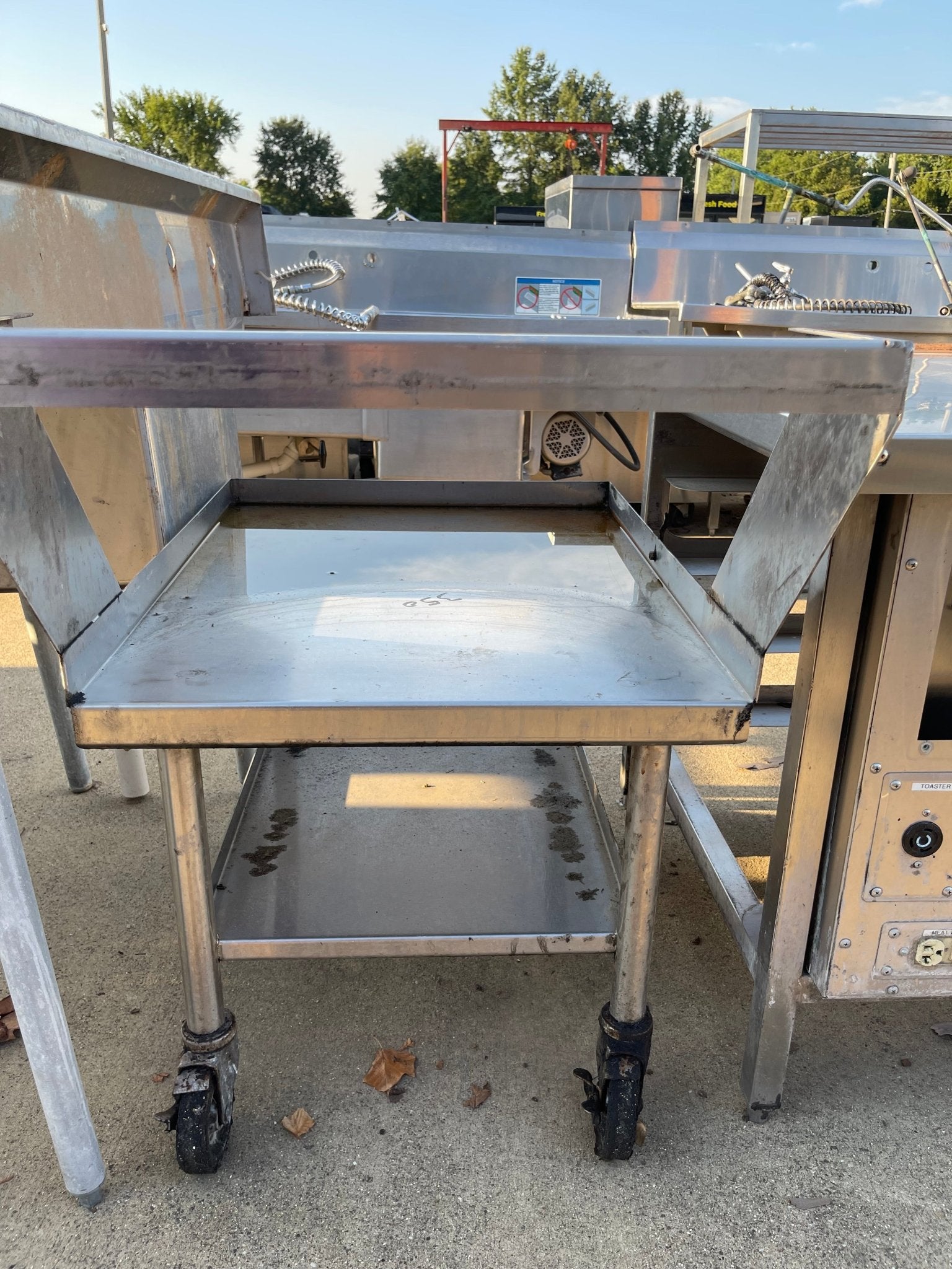 Used 25" Stainless Steel Equipment Stand with Caster Wheels - SS169 - Falcon Restaurant Supply - 2