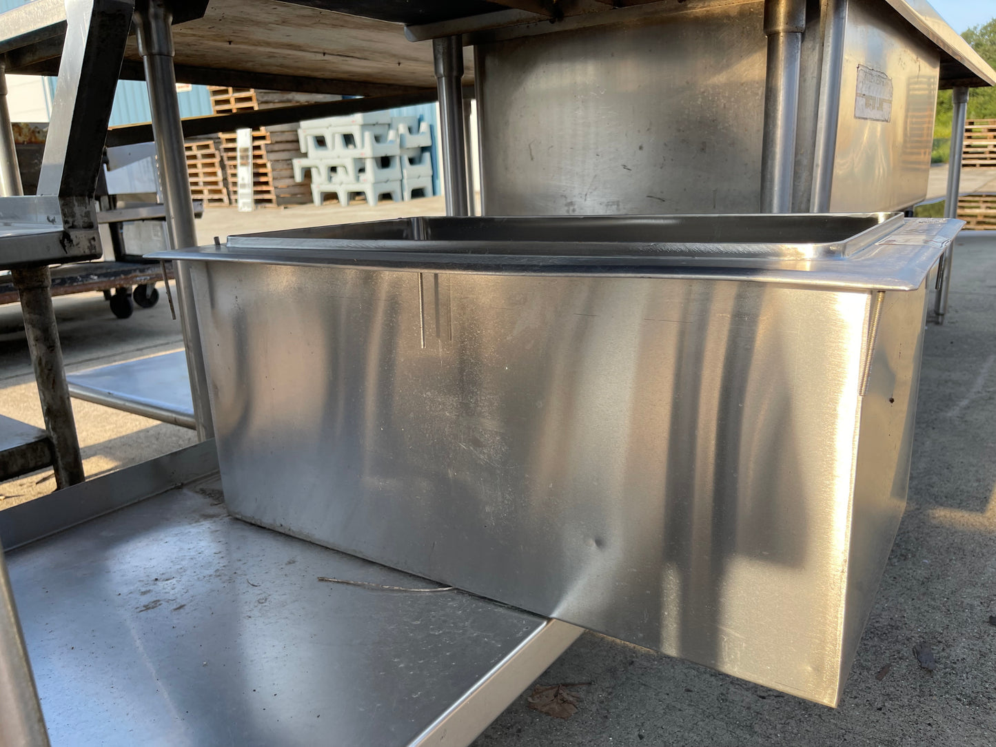 Used 18" John Boos Stainless Steel Ice Bin - SS175