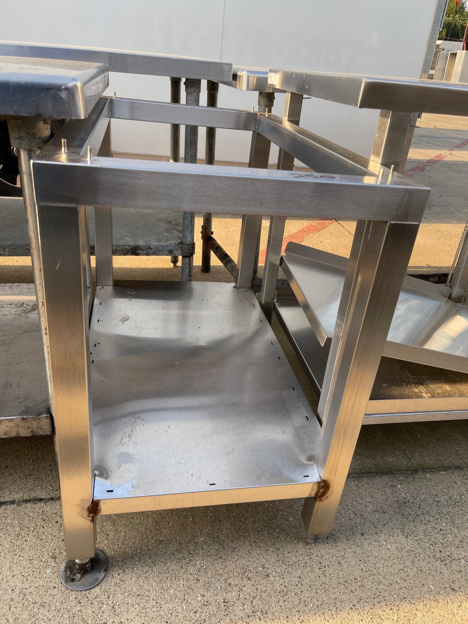 Used 35" Stainless Steel Equipment Stand - SS214 - Falcon Restaurant Supply - 2
