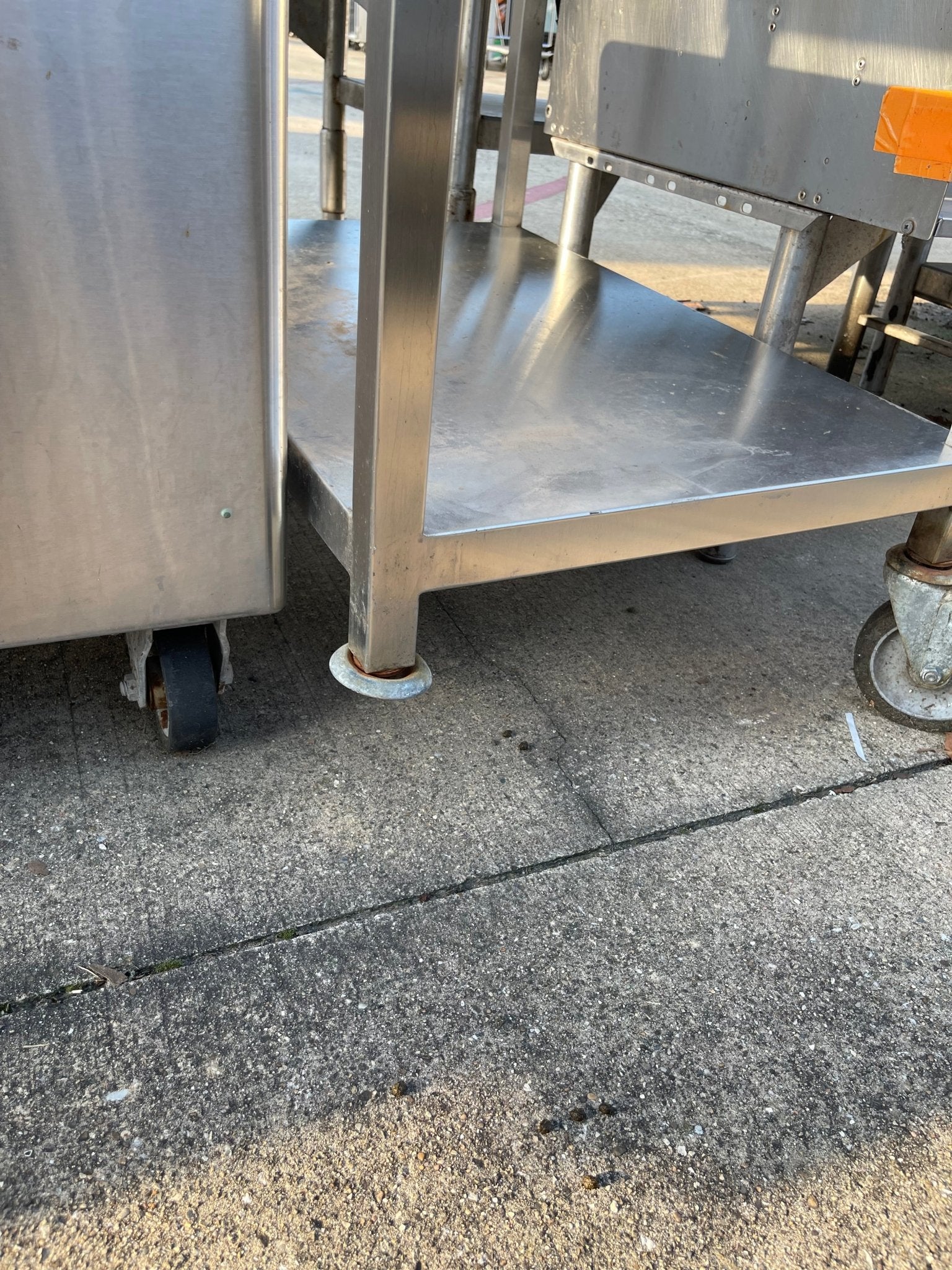 Used 20" Stainless Steel Equipment Stand - SS221 - Falcon Restaurant Supply - 4