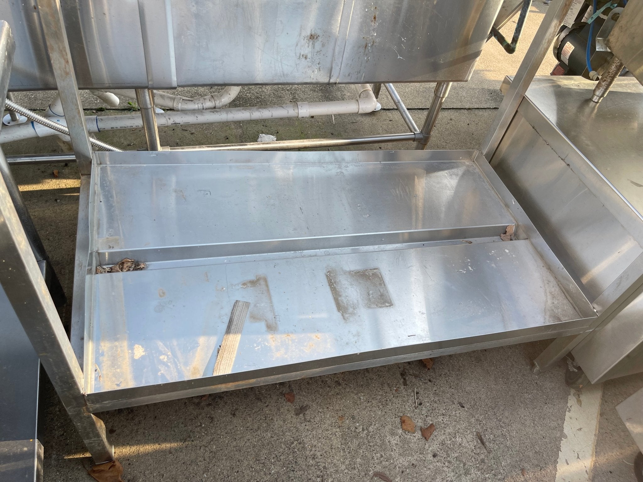 Used 51" Stainless Steel Rack with Drain Pan - SS230
