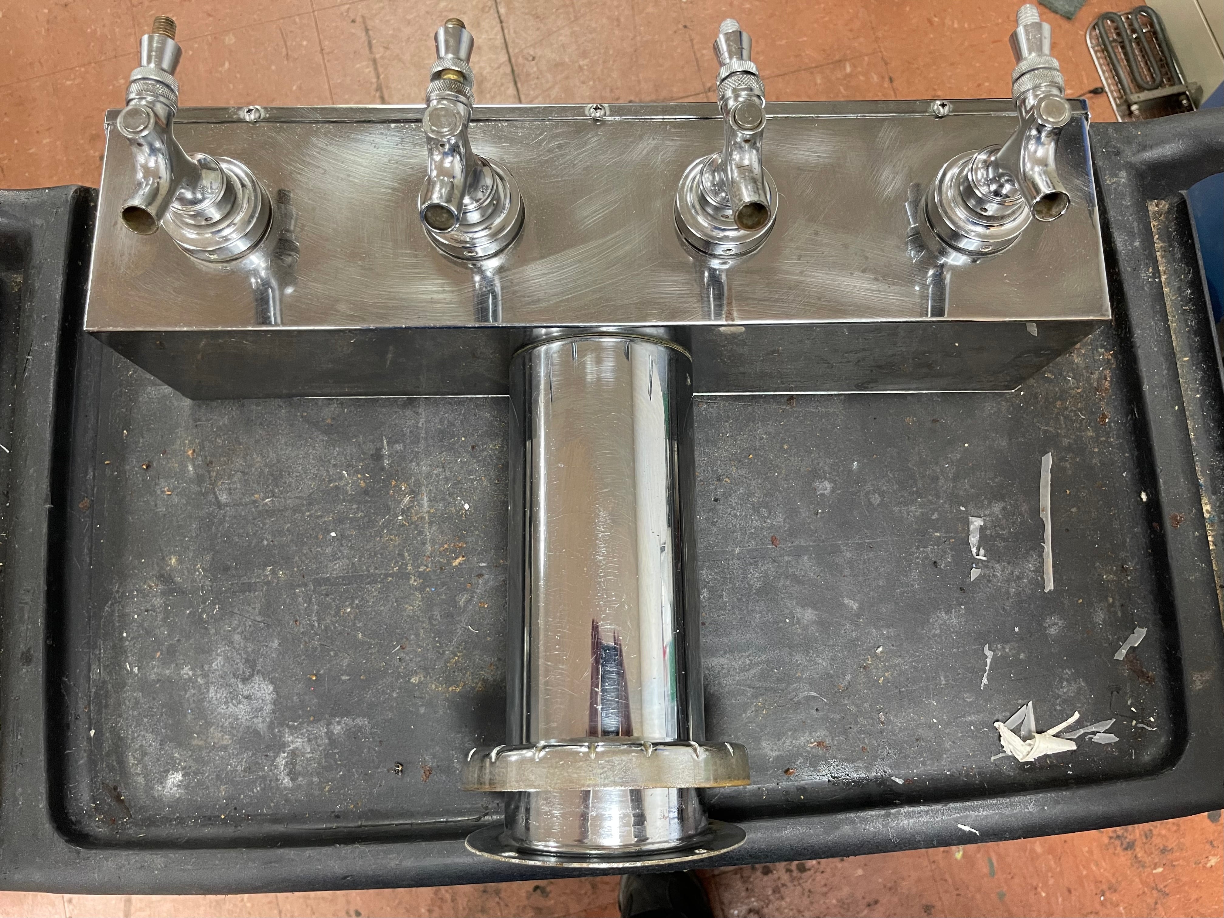 Used "T" Style Pedestal Draft Beer Tower Dispenser 4 Tap