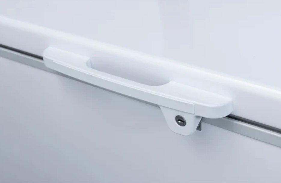 New Dukers  BD/BG-520 Commercial Chest Freezer