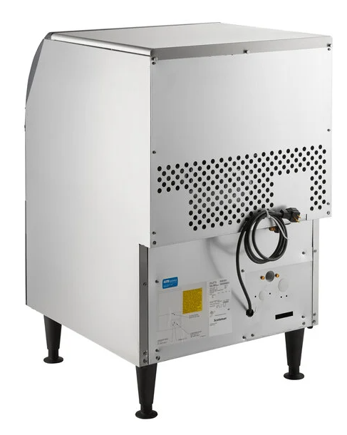 New Scotsman UF424A-1 24" Air Cooled Undercounter Flake Ice Machine - 440lb - 80lb bin storage capacity