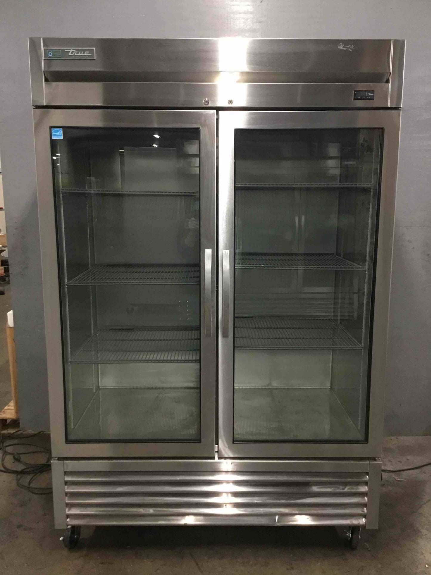 2020 True T-49G-HC-FGD01  2 Glass Door Reach-In Merchandising Cooler Refrigerator