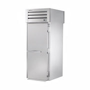 True STA1HRT89-1S-1S 27" Solid Door 1-Section Roll-Thru Heated Cabinet