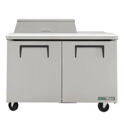 True TSSU-48-08-HC 48" 8-Pan Sandwich/Salad Prep Table