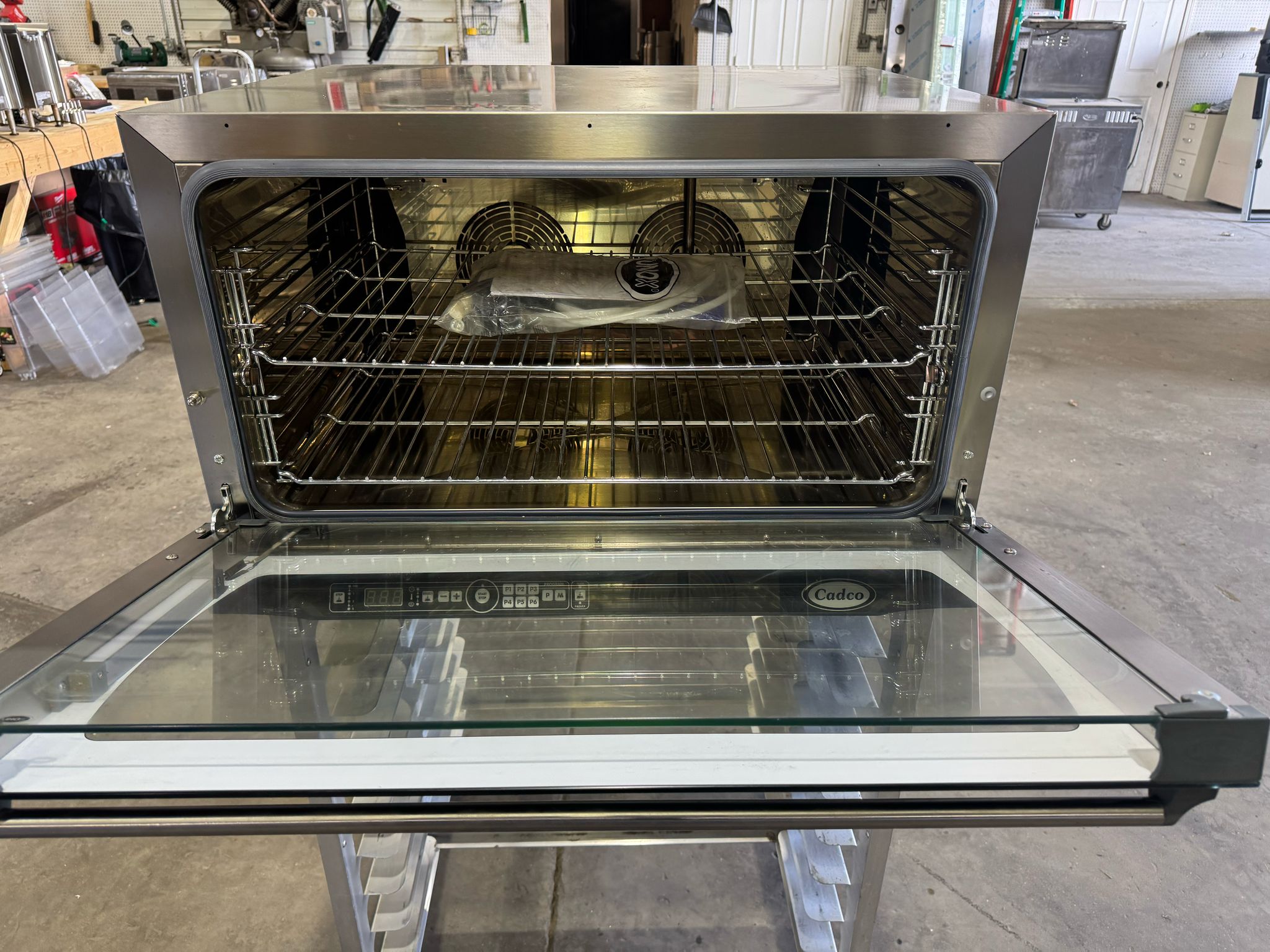 Used Cadco XAFT - 195 Full - Size Rossella™ Digital Convection Oven with Steam and Stand 220V - Falcon Restaurant Supply - 6