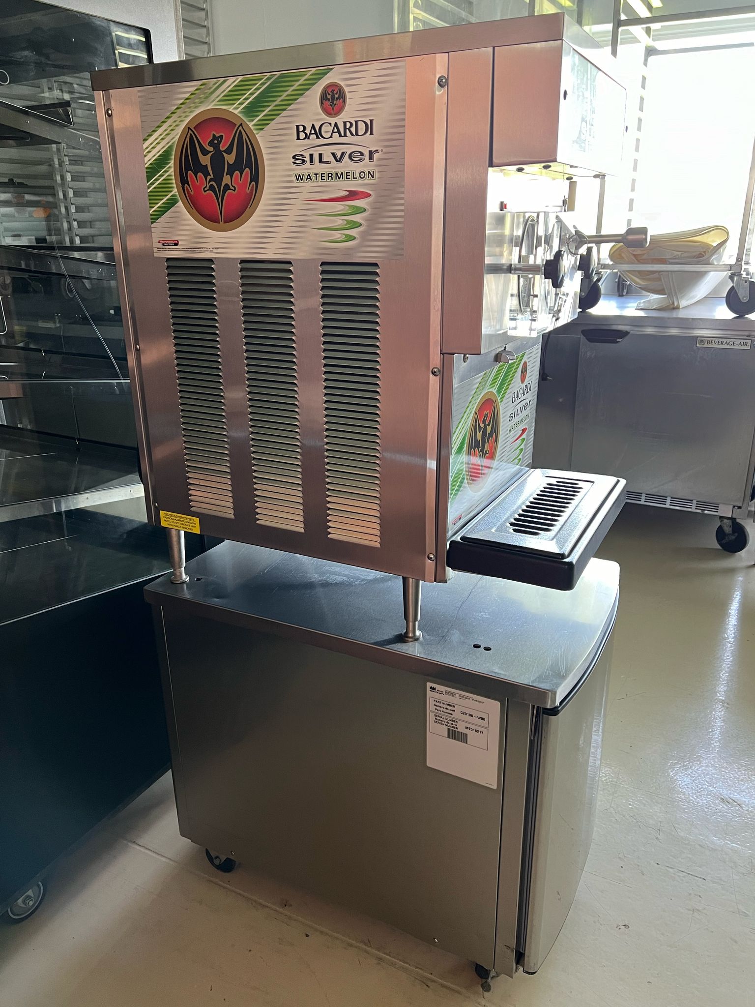 Used Saniserv A7081 Margarita Cocktail Slushie Machine Countertop Air Cooled 115v - Falcon Restaurant Supply - 3
