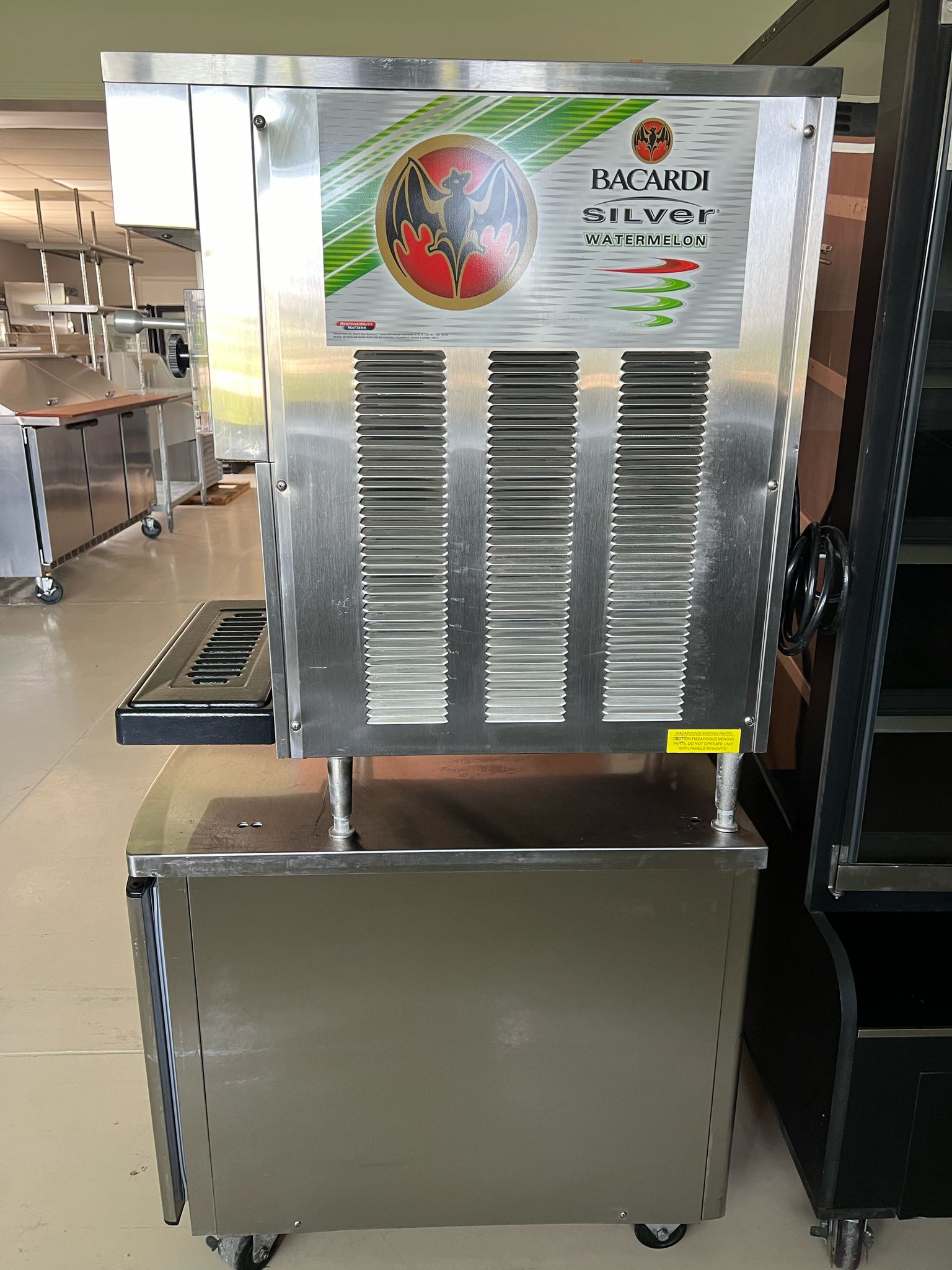 Used Saniserv A7081 Margarita Cocktail Slushie Machine Countertop Air Cooled 115v - Falcon Restaurant Supply - 5