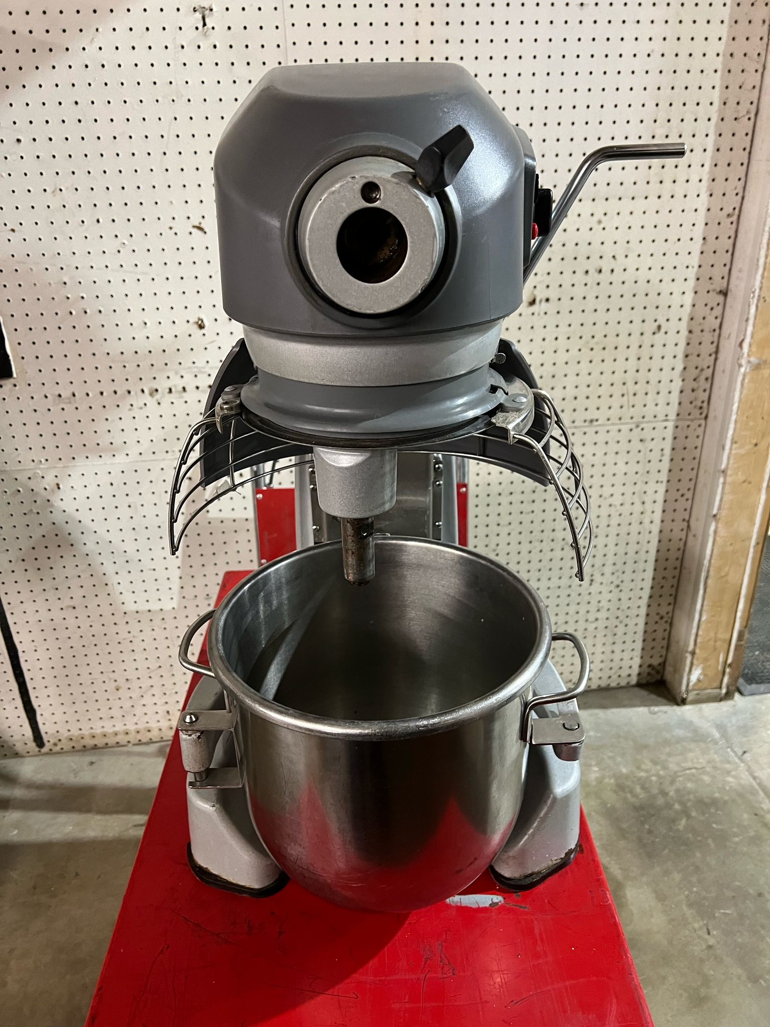 Used Hobart Legacy HL120-1STD 12 Qt. Planetary Stand Mixer - 120V, 1/2 hp