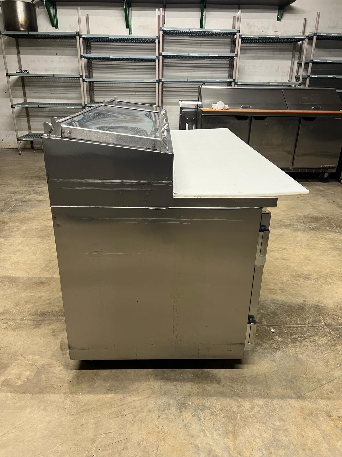 Used 67" Beverage Air DP67-CL Clear Lid Refrigerated Pizza Prep Table 120V