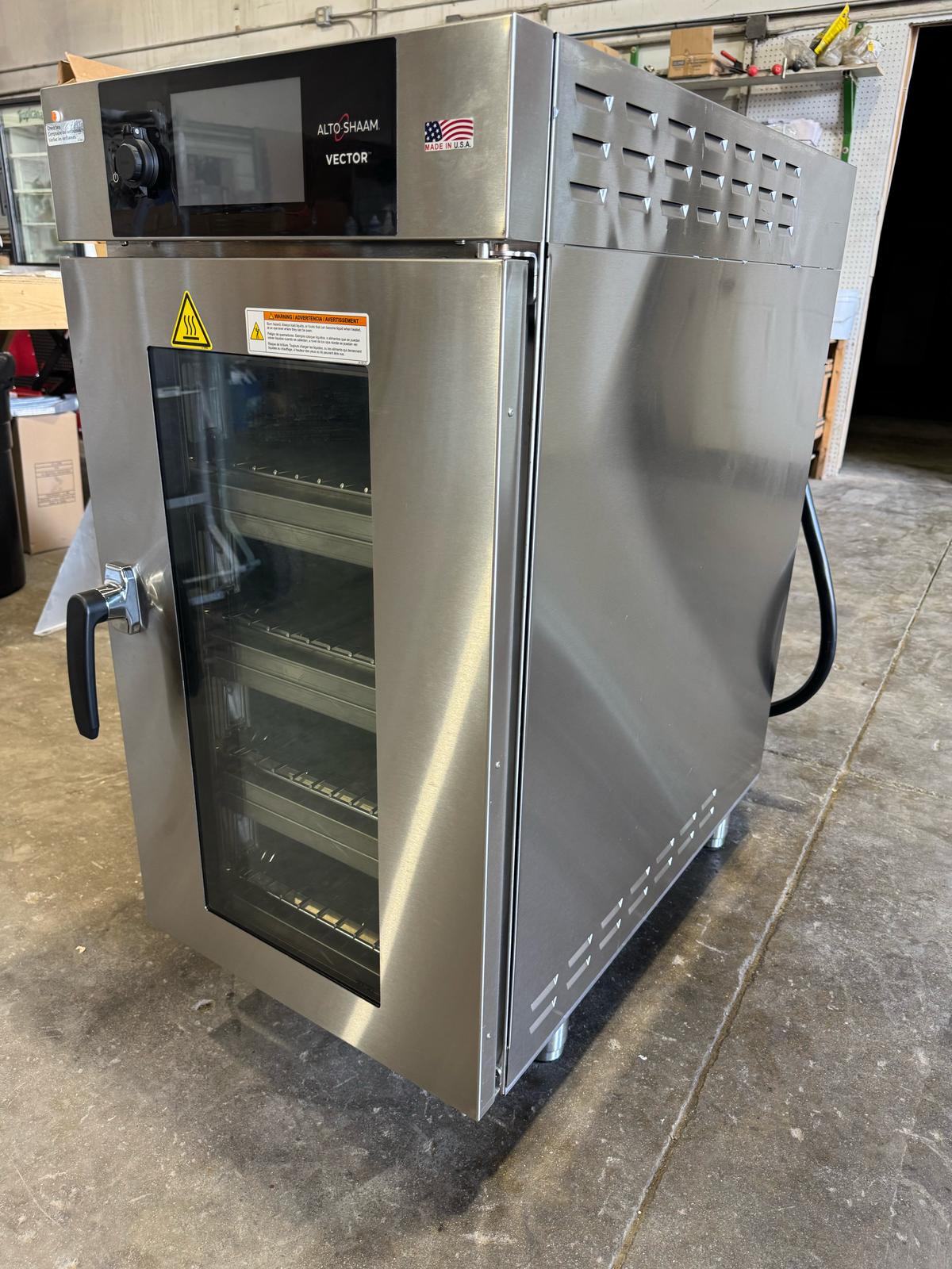 New 2019 Alto-Shaam VMC-H4H  Multi-Cook Oven with Simple Controls 208-240V, 3Ph