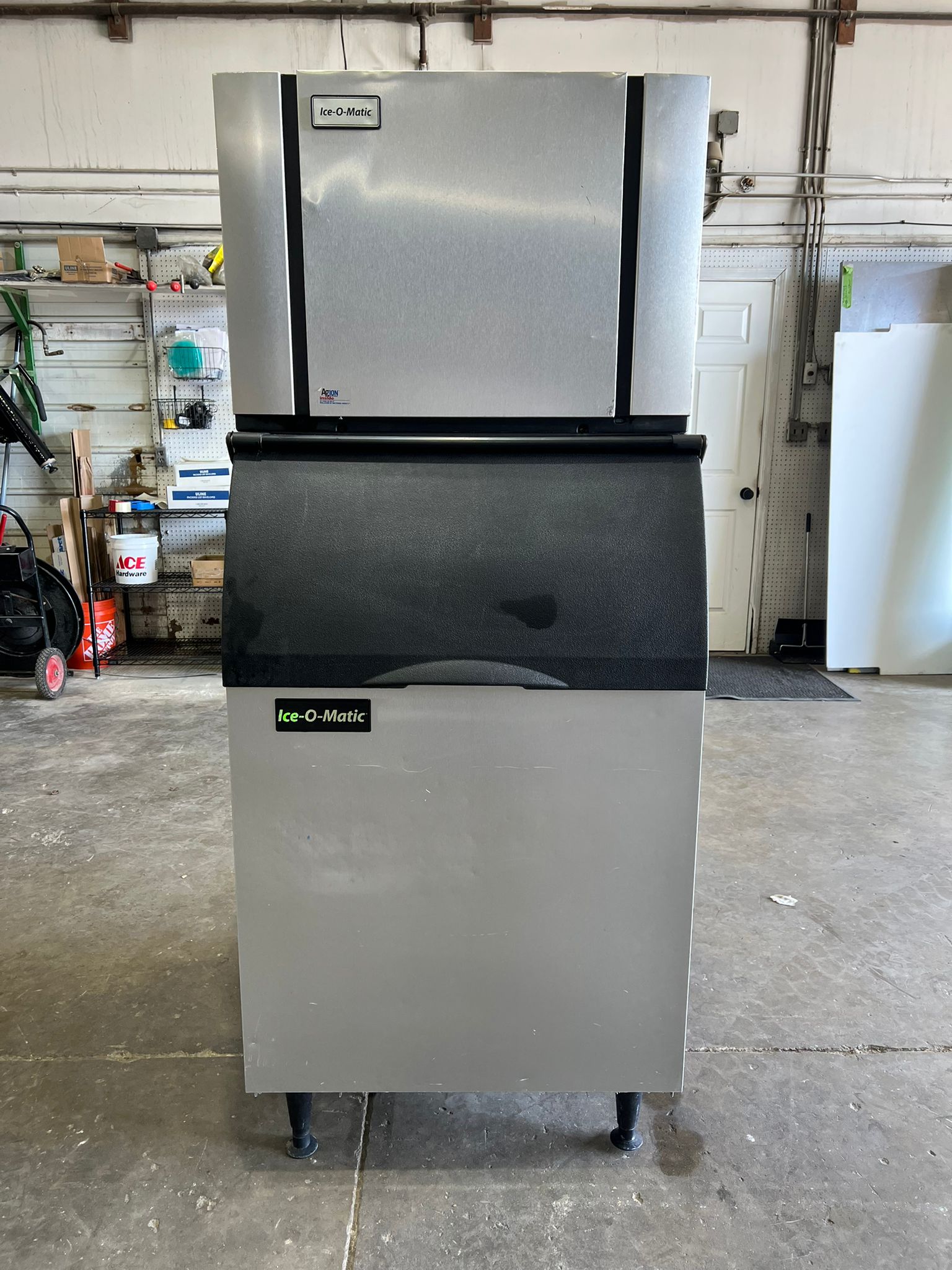 Used Ice-O-Matic CIM0530HA5 Half Dice Ice Machine 561lb with 510lb Bin 120V