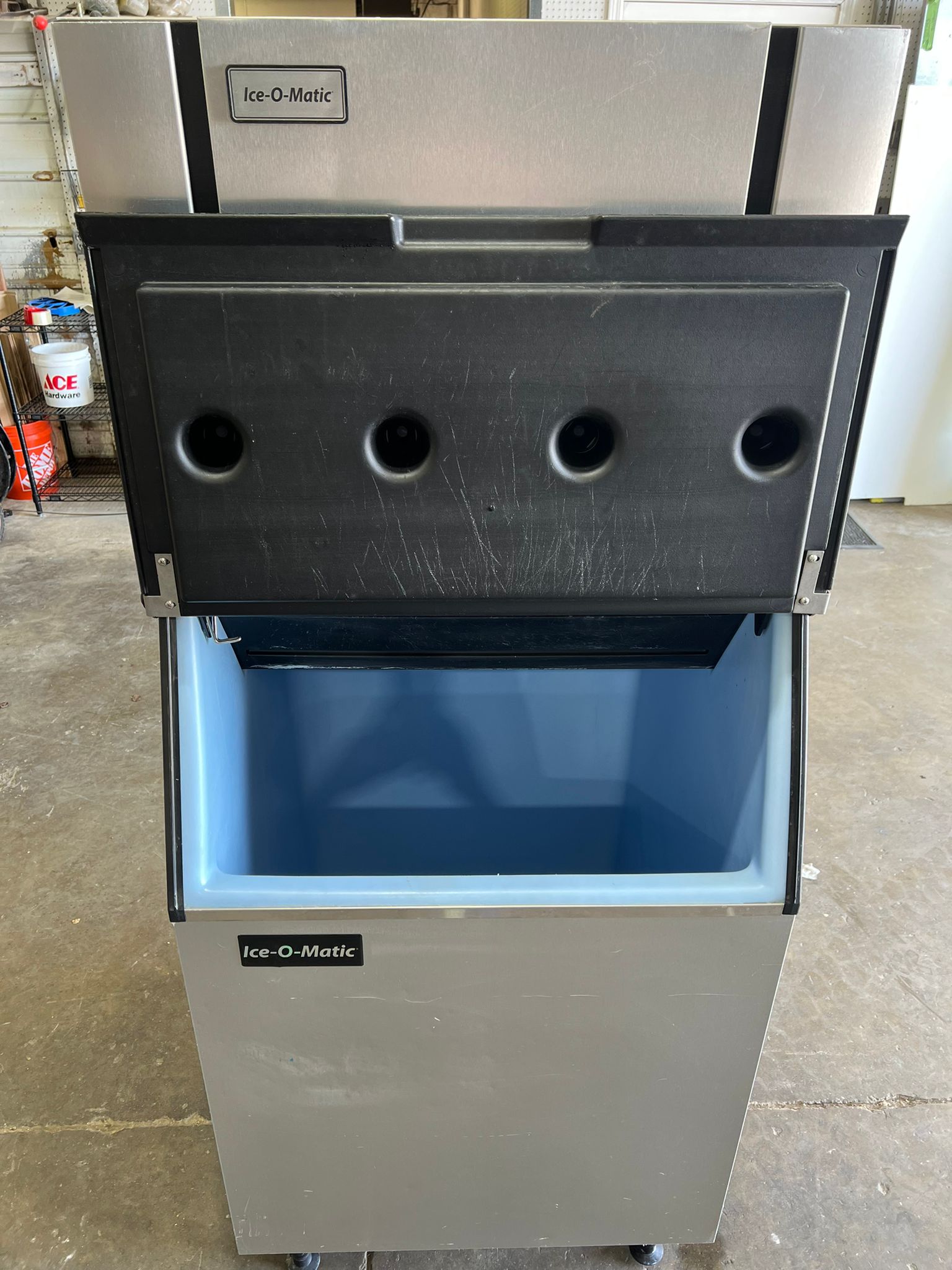 Used Ice-O-Matic CIM0530HA5 Half Dice Ice Machine 561lb with 510lb Bin 120V