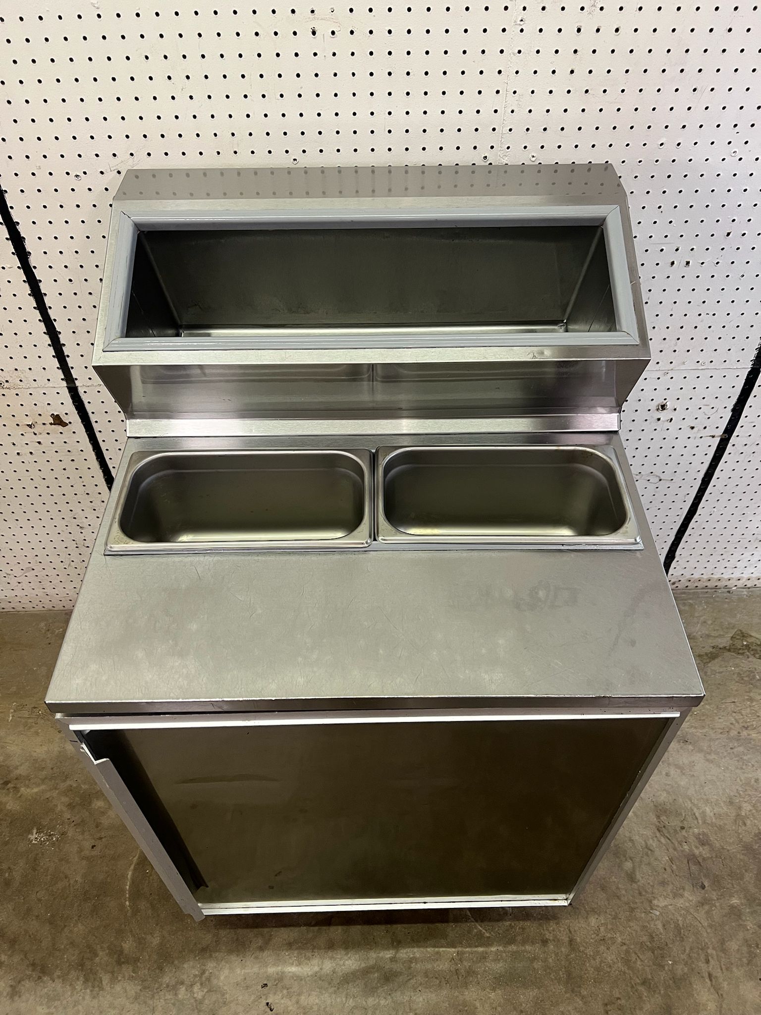 Used 27" Silver King SKFSM/C7 Refrigerated Ice Cream Topping Fountainette 115V