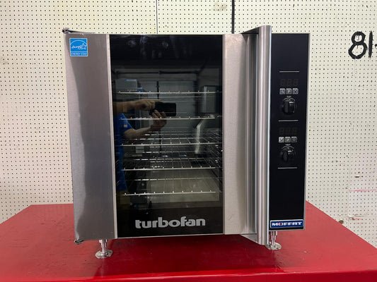 Used 29" Moffat Turbofan E32D5 Full Size Digital Electric Convection Oven 208V