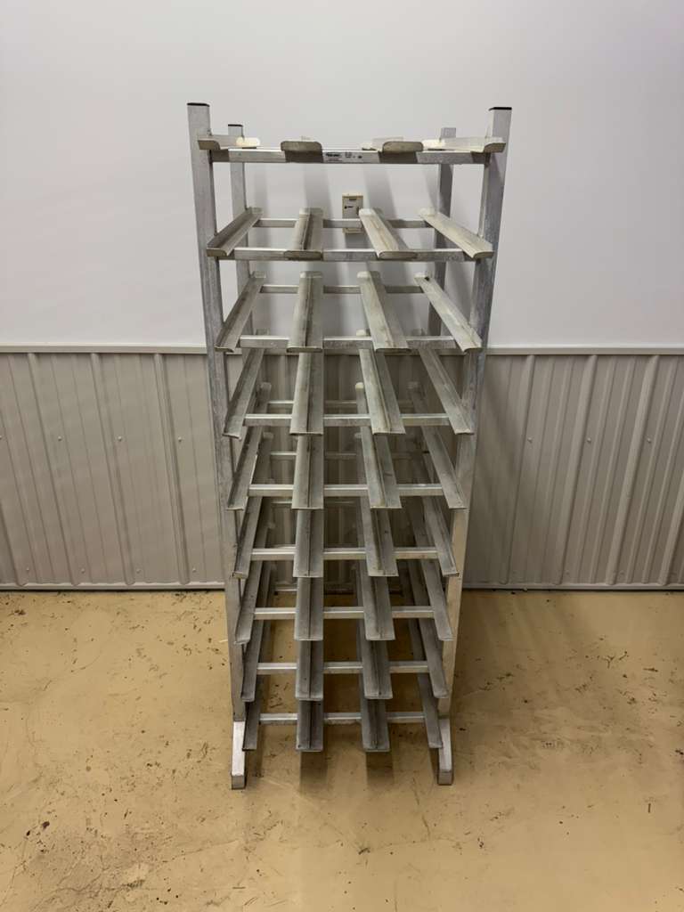 Used Winholt CR-162 Full Size Aluminum Stationary #10 and #5 Can Rack
