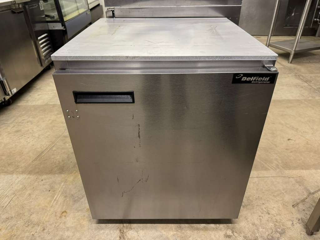 Used 27" Delfield 406CA-DD1 Undercounter Single Door Refrigerator 120V