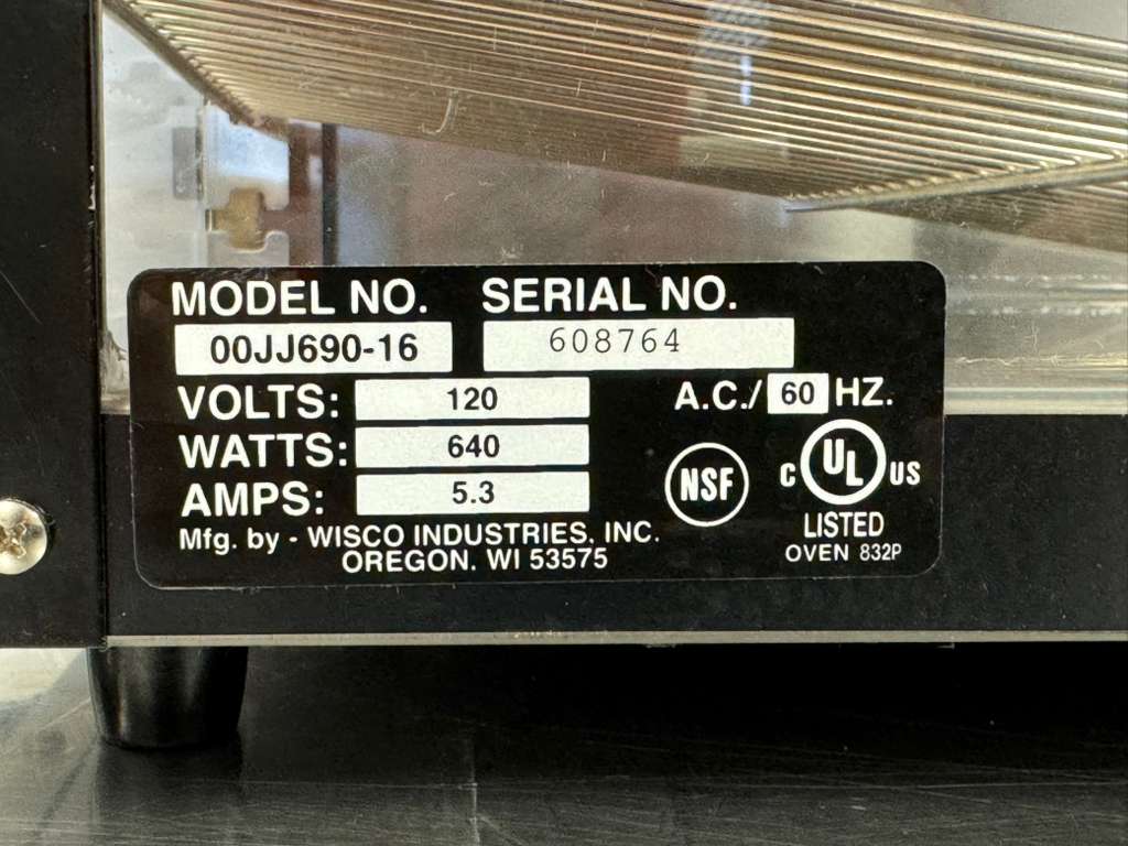 Used Wisco 690-16 Countertop Heated Warmer Display Case 120V