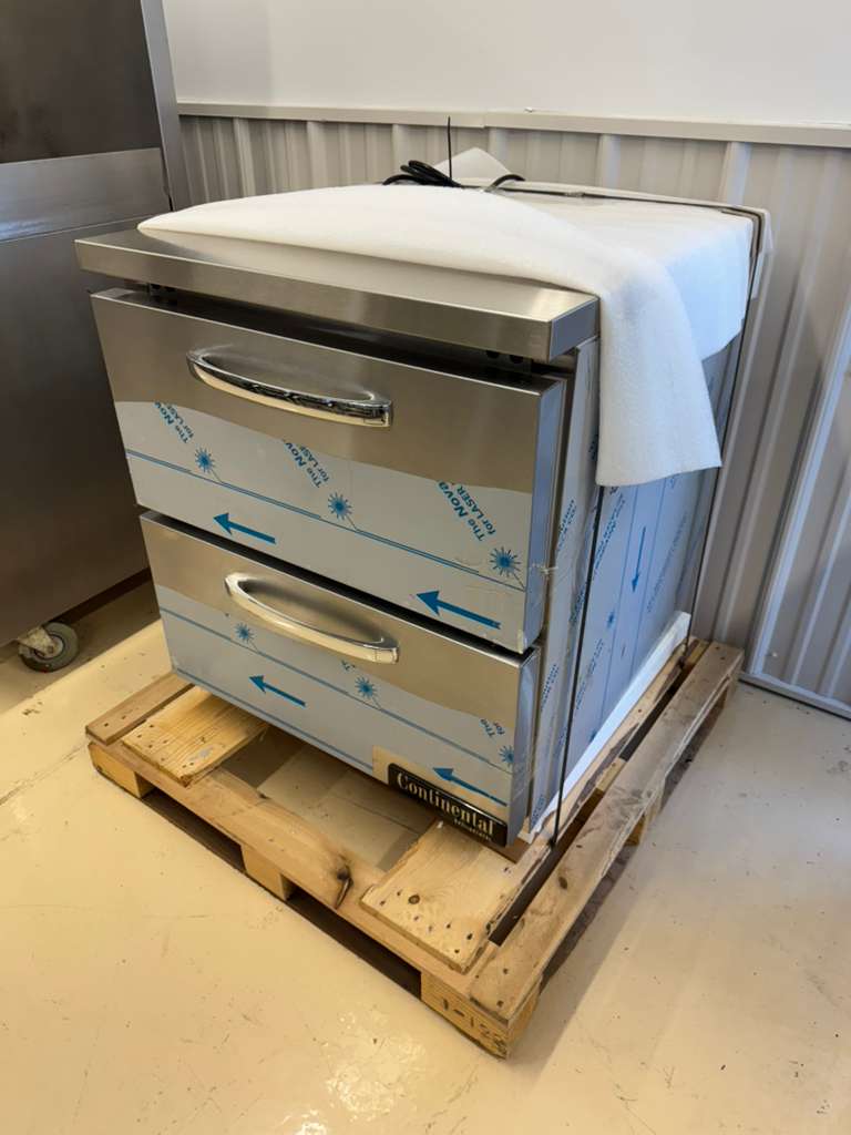 New 27" Continental D27N Designer Line Undercounter 2 Drawer Refrigerator 120V