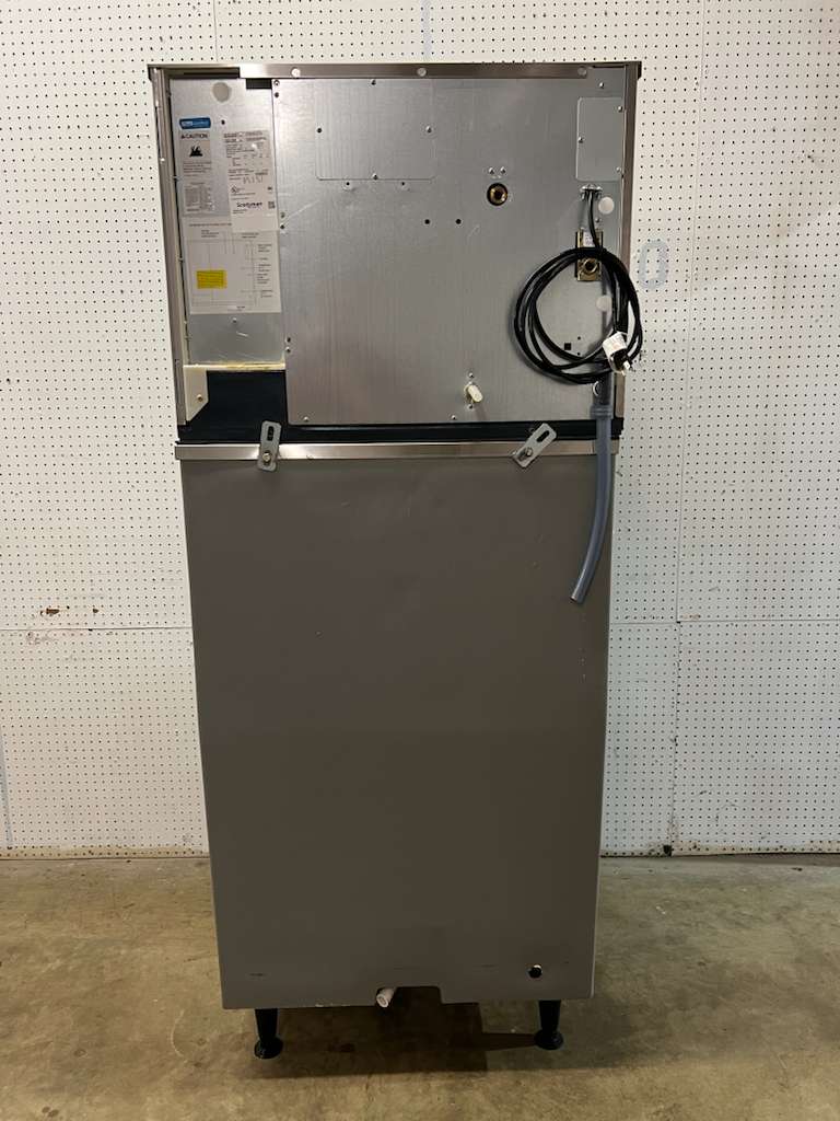 Used 30"Scotsman MC0530MW-1  Water Cooled Ice Machine 500lb with Bin - TH1
