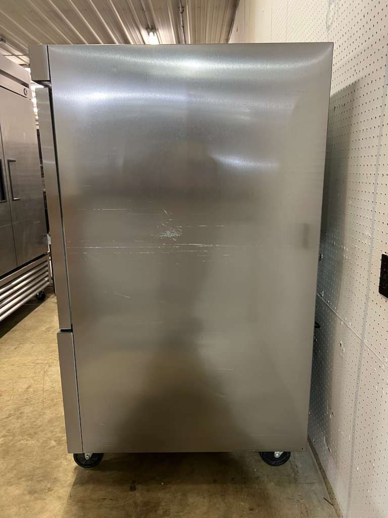 Used Traulsen Centerline CLBC7 Self-Contained Reach-In Blast Chiller 208-230V - TH1