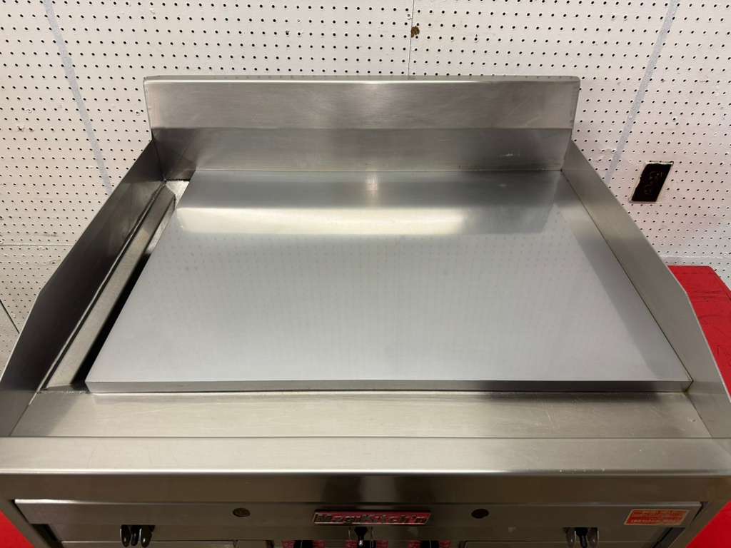Used 2021 36" MagiKitch'n MKG - 36 Griddle with Thermostatic Controls - 90,000 BTU - FG - Falcon Restaurant Supply - 7