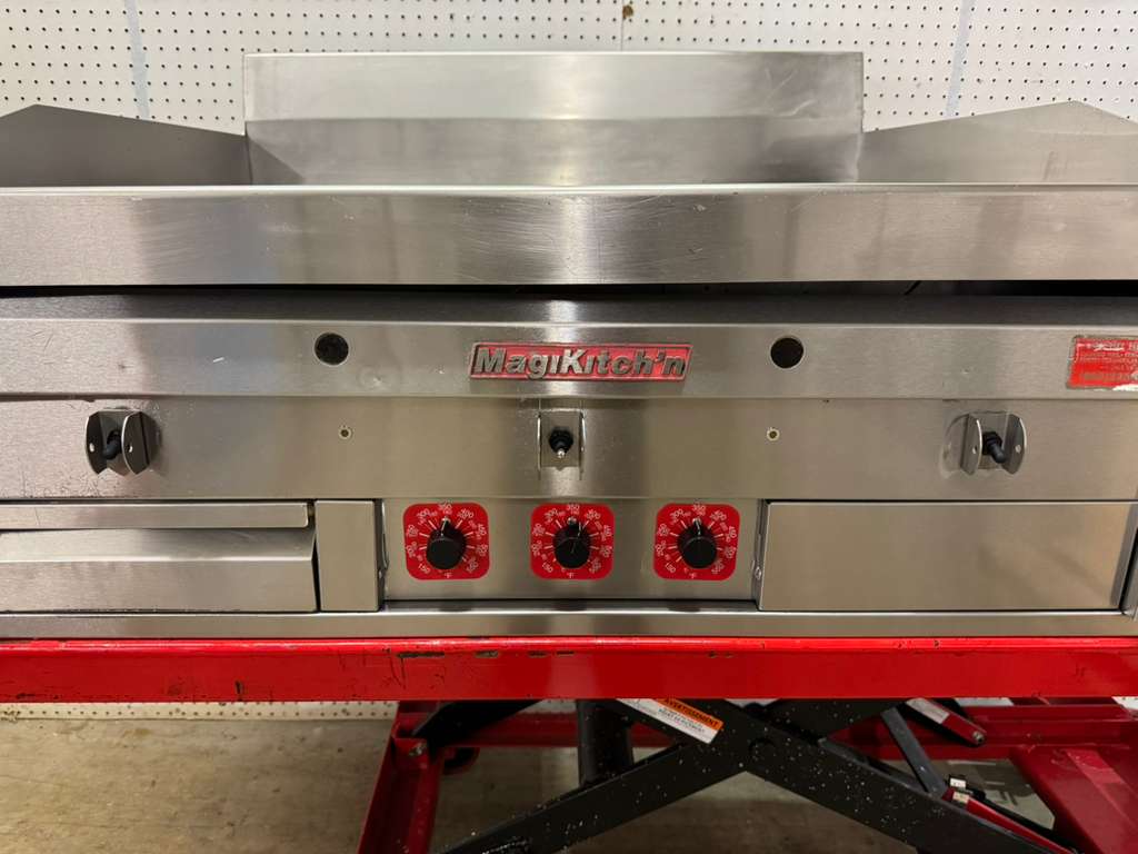 Used 2021 36" MagiKitch'n MKG - 36 Griddle with Thermostatic Controls - 90,000 BTU - FG - Falcon Restaurant Supply - 5