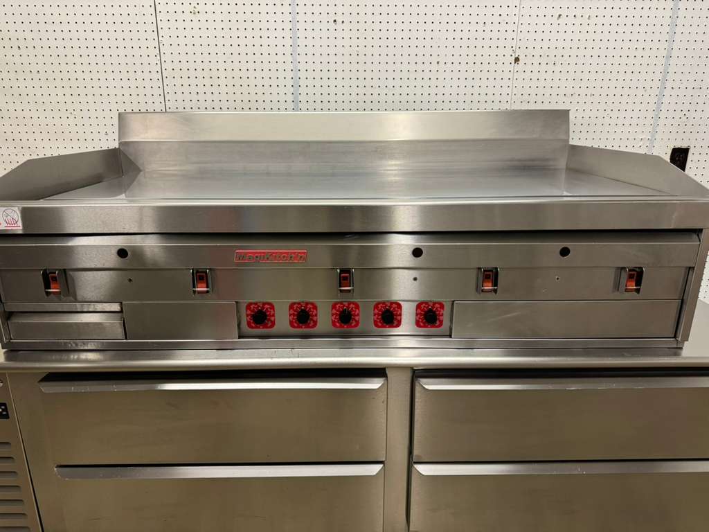 Used 2022 60" MagiKitch'n MKG - 60 - SV NG Griddle with Thermostatic Controls - 150,000 BTU - Falcon Restaurant Supply - 7